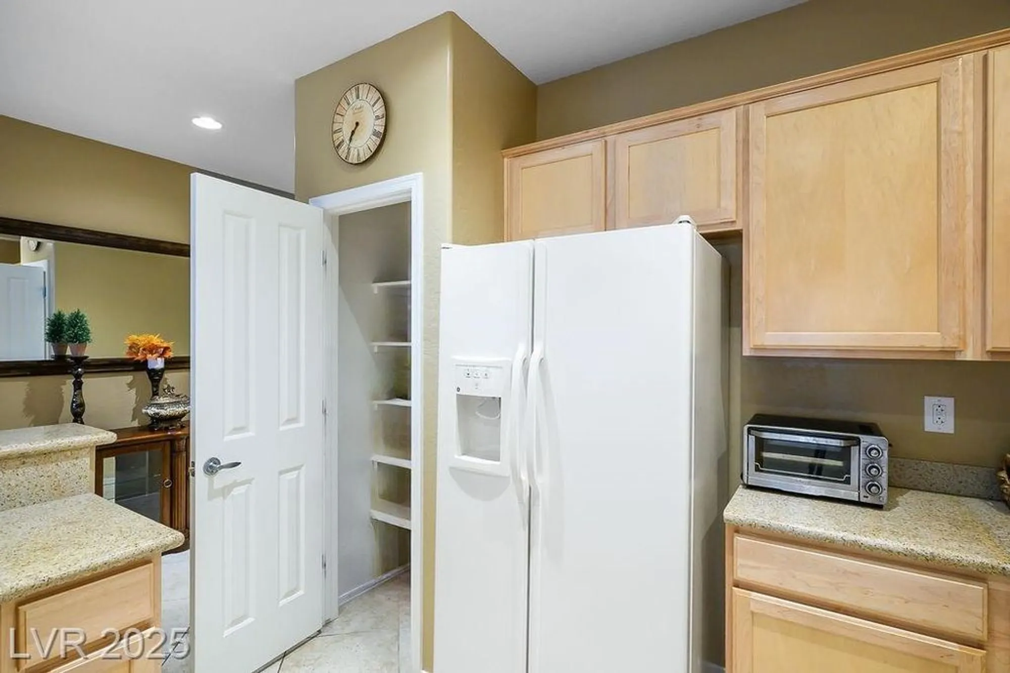 Property Slideshow image 14 of 37 | 7749 pine warbler way, North Las Vegas, NV, 89084