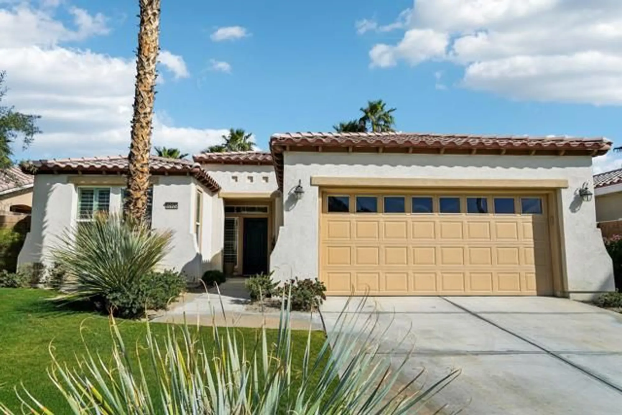 Property Slideshow image 4 of 83 | 60920 living stone dr, La Quinta, CA, 92253
