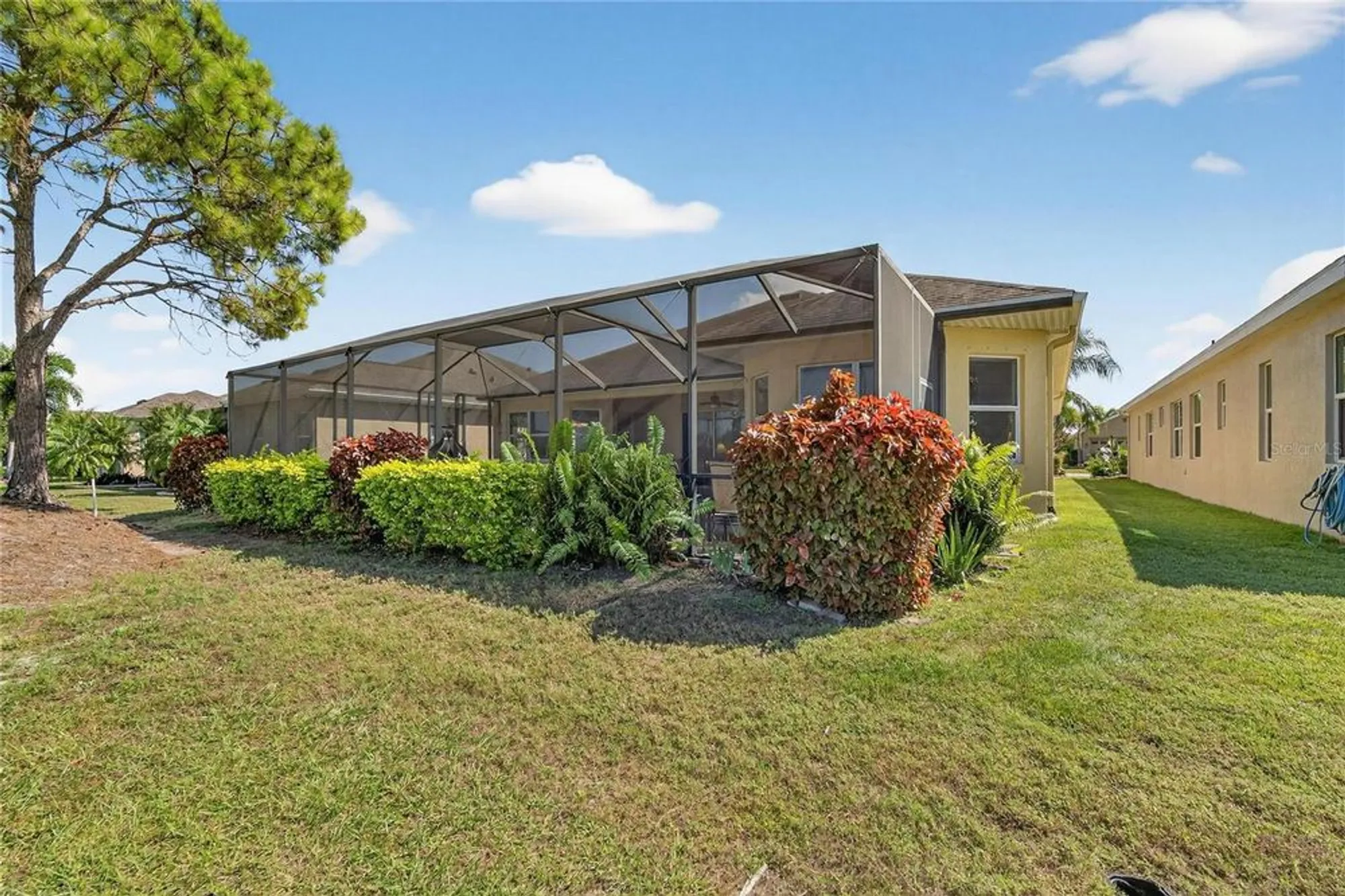 Property Slideshow image 53 of 88 | 1616 emerald dunes dr, Sun City Center, FL, 33573