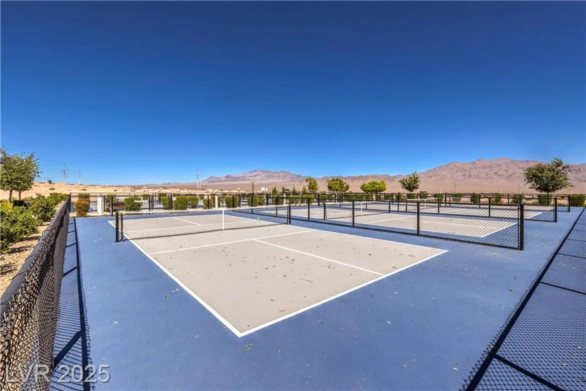 Property Slideshow image 42 of 52 | 9584 sard ln, Las Vegas, NV, 89143
