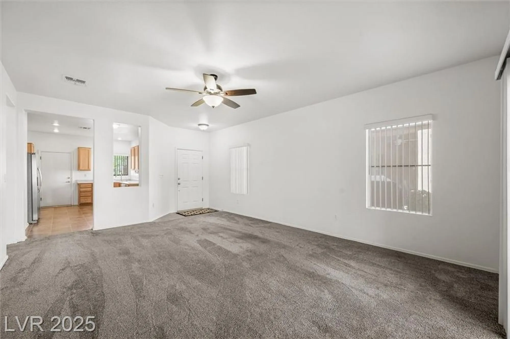 Property Slideshow image 11 of 34 | 2134 desert woods dr, Henderson, NV, 89012