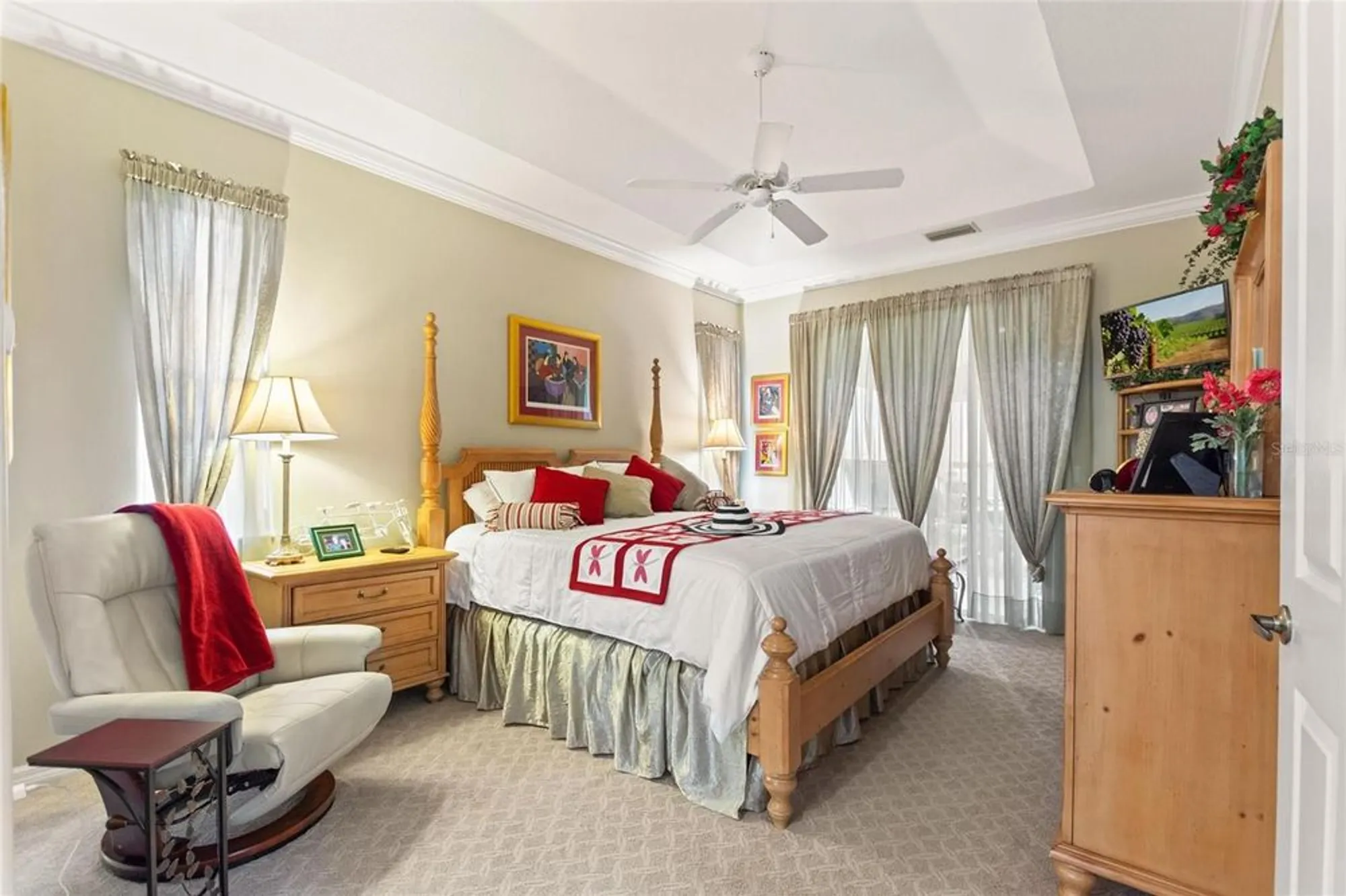 Property Slideshow image 5 of 63 | 205 cunningham dr, Davenport, FL, 33837