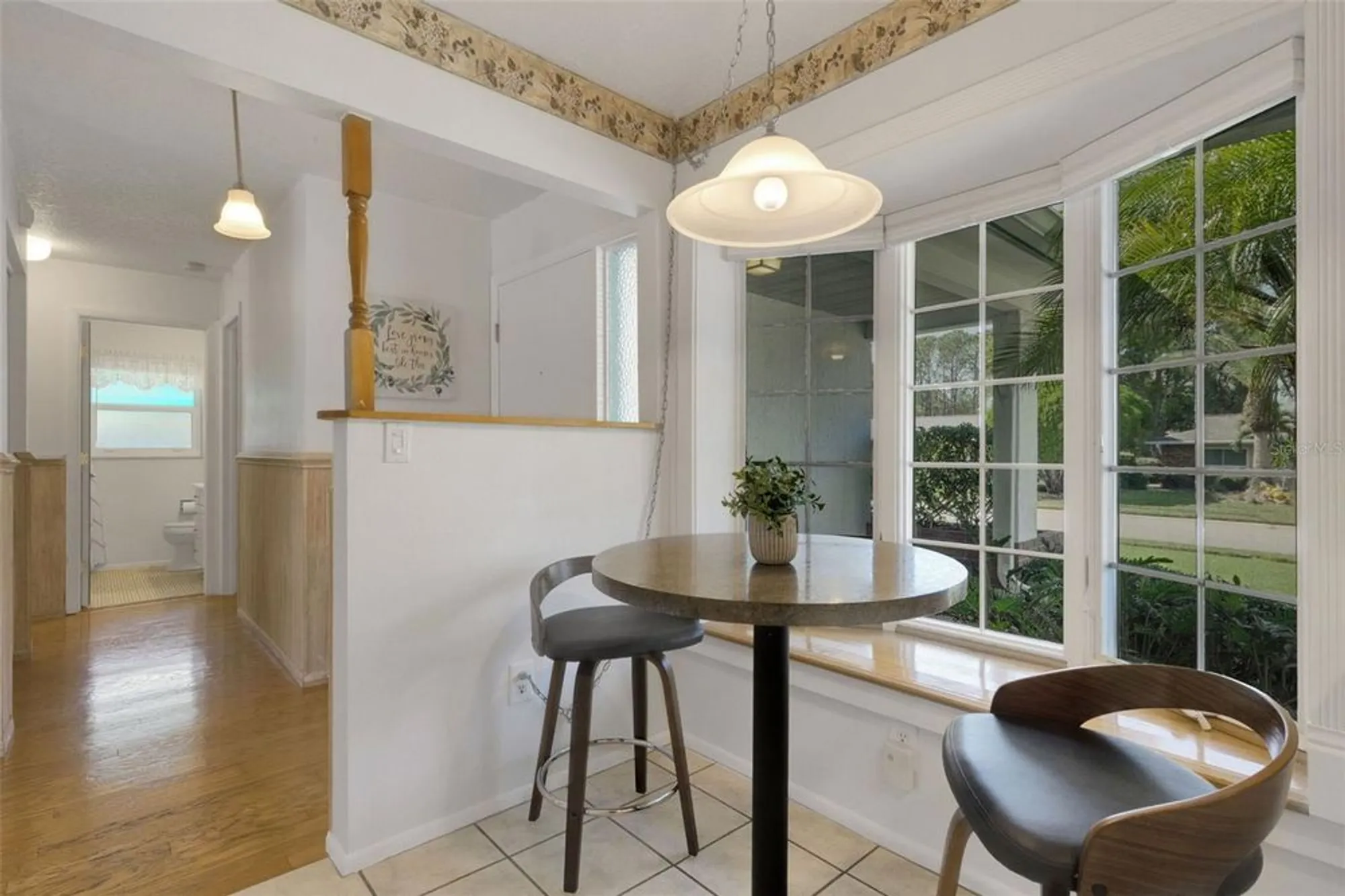 Property Slideshow image 12 of 96 | 2880 doone cir, Palm Harbor, FL, 34684