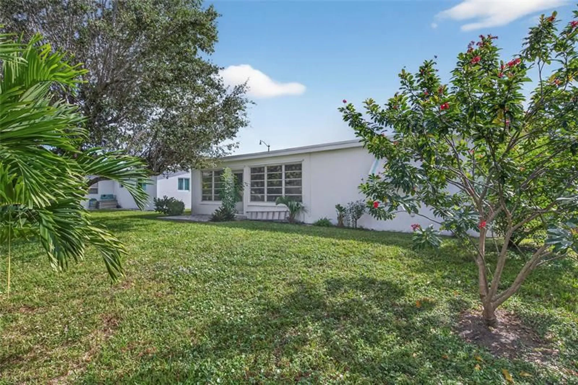 Property Slideshow image 6 of 67 | 2711 nw 4th ave, Pompano Beach, FL, 33064