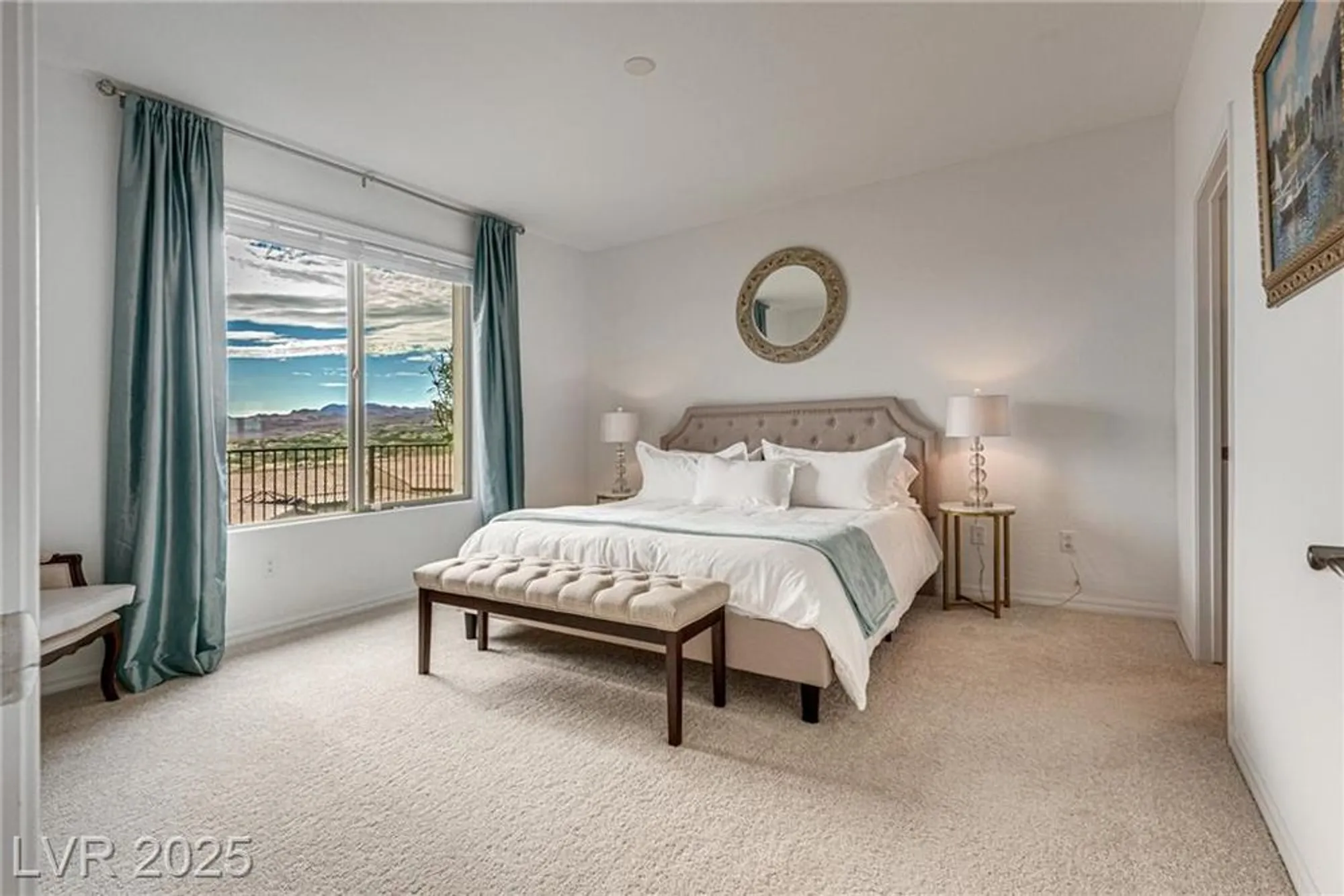 Property Slideshow image 15 of 35 | 48 stone bluff ln, Henderson, NV, 89011