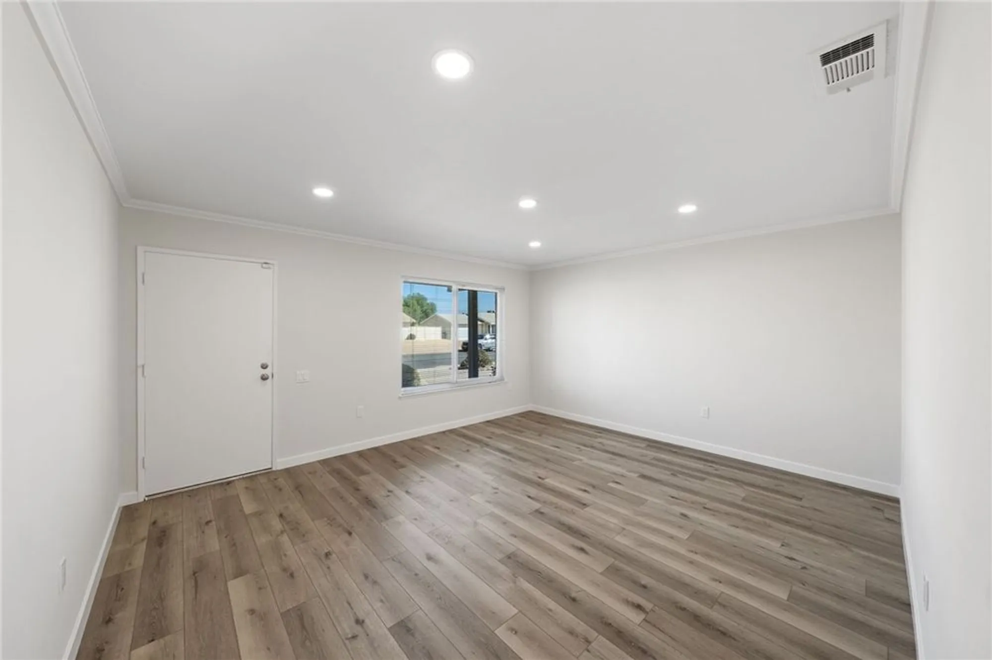 Property Slideshow image 5 of 34 | 26051 brandywine dr, Menifee, CA, 92586