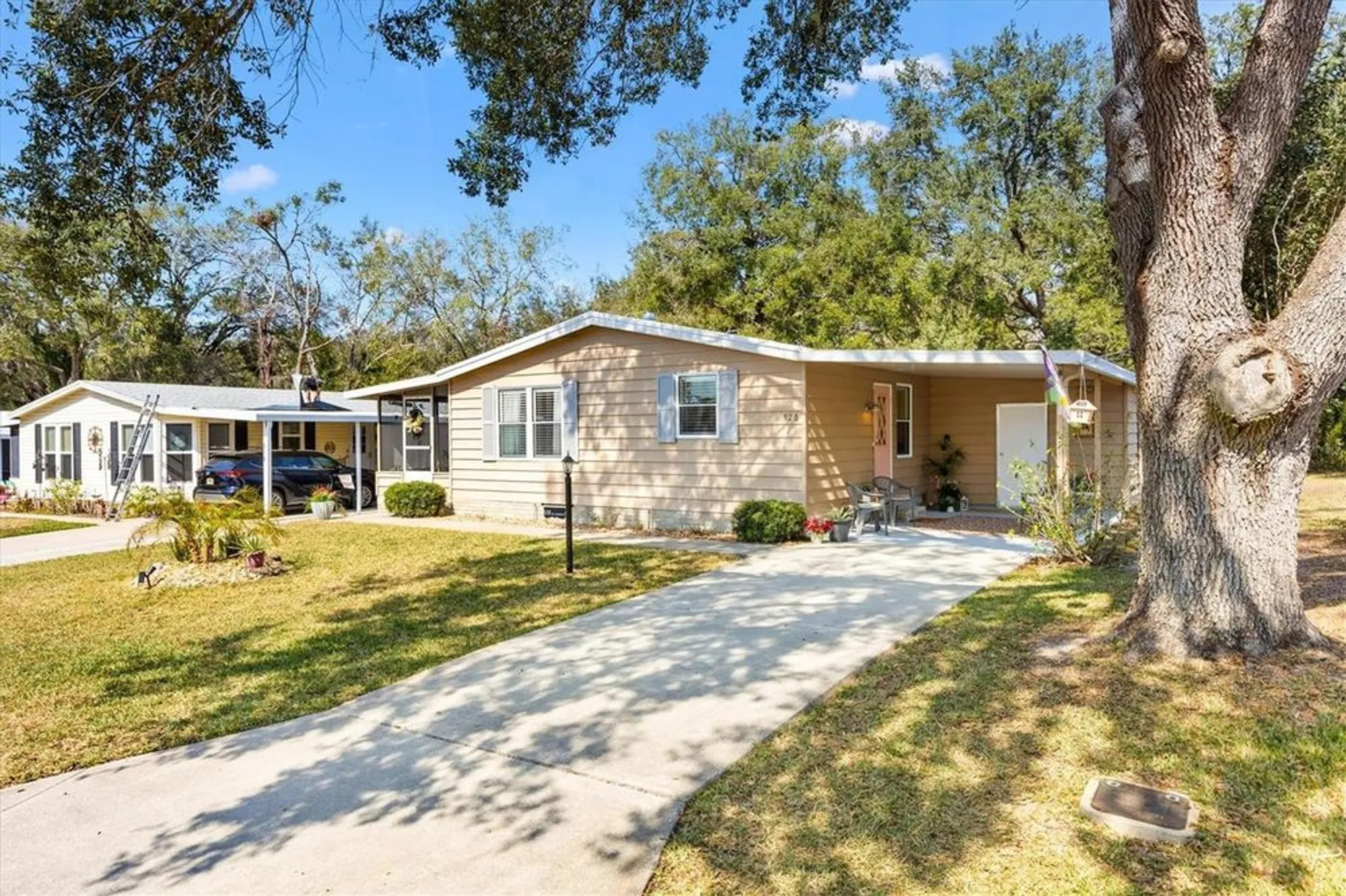 Property Slideshow image 3 of 27 | 520 saint andrews blvd, The Villages, FL, 32159