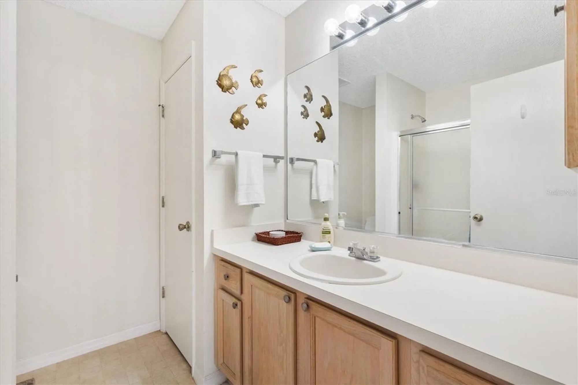 Property Slideshow image 16 of 26 | 17659 se 92nd grantham ter, The Villages, FL, 32162