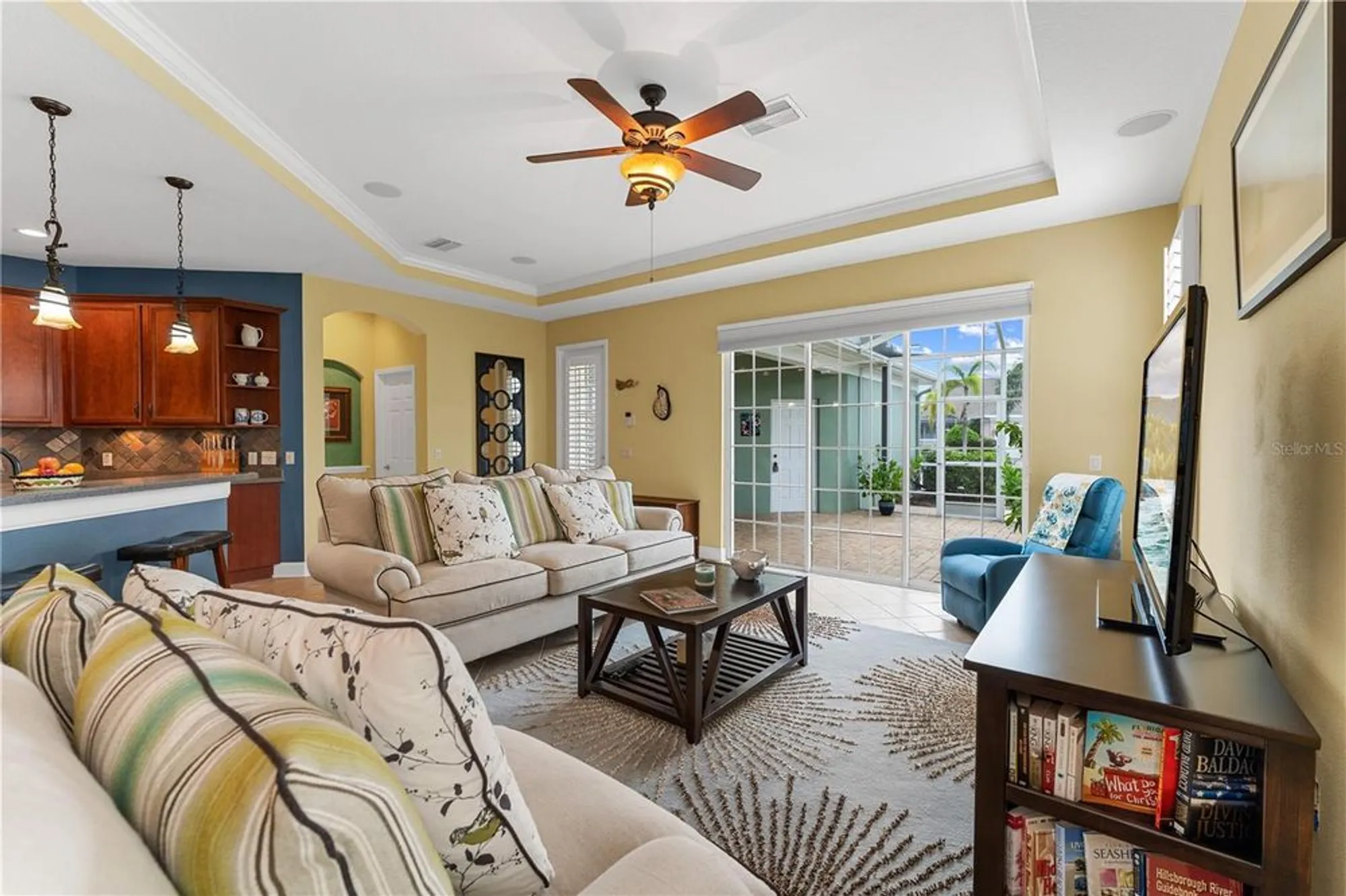 Property Slideshow image 31 of 97 | 5210 golden isles dr, Apollo Beach, FL, 33572