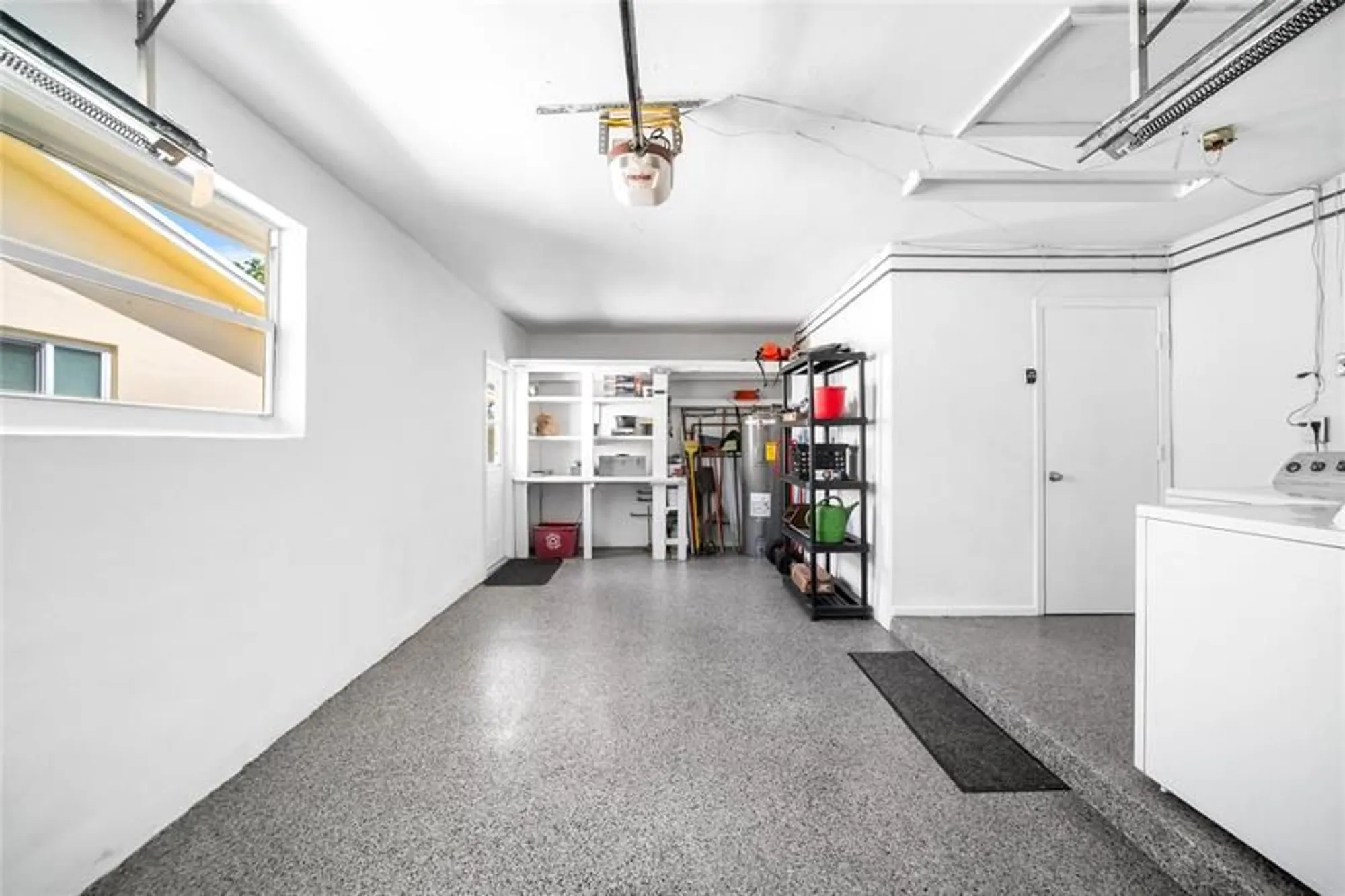 Property Slideshow image 23 of 34 | 4524 nw 43rd ave, Tamarac, FL, 33319