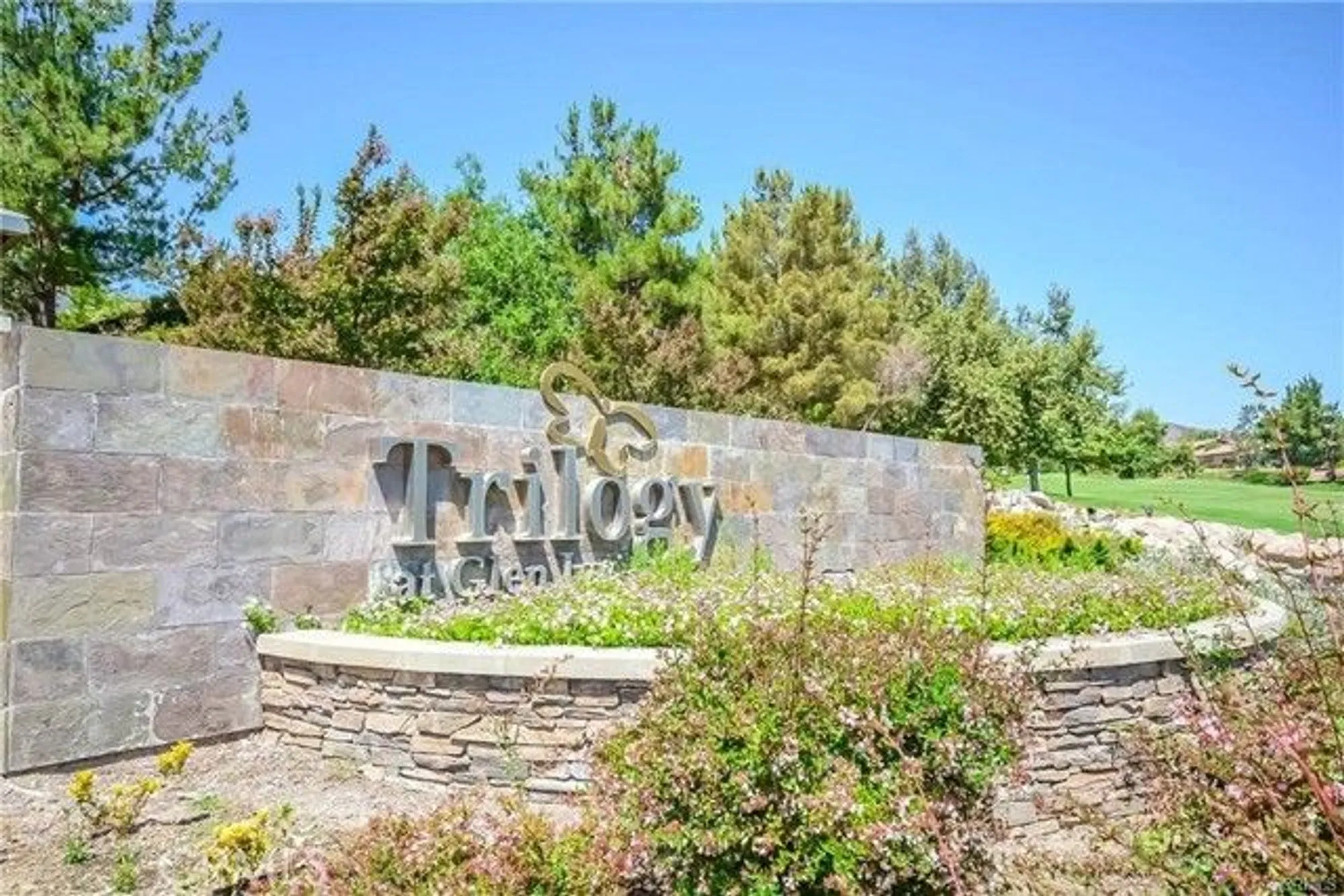 Property Slideshow image 30 of 37 | 24238 owl ct, Corona, CA, 92883