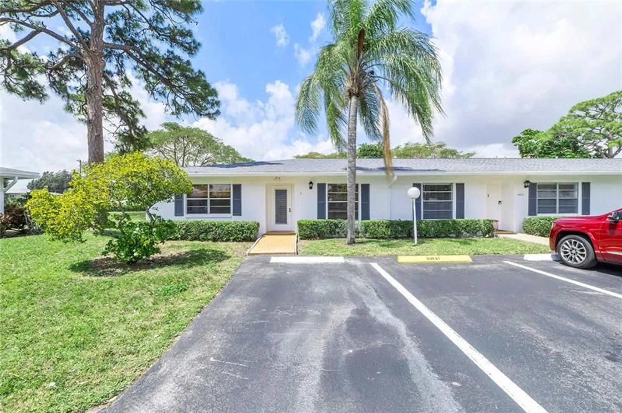 Property Slideshow image 31 of 47 | 5432 privet pl a, Delray Beach, FL, 33484