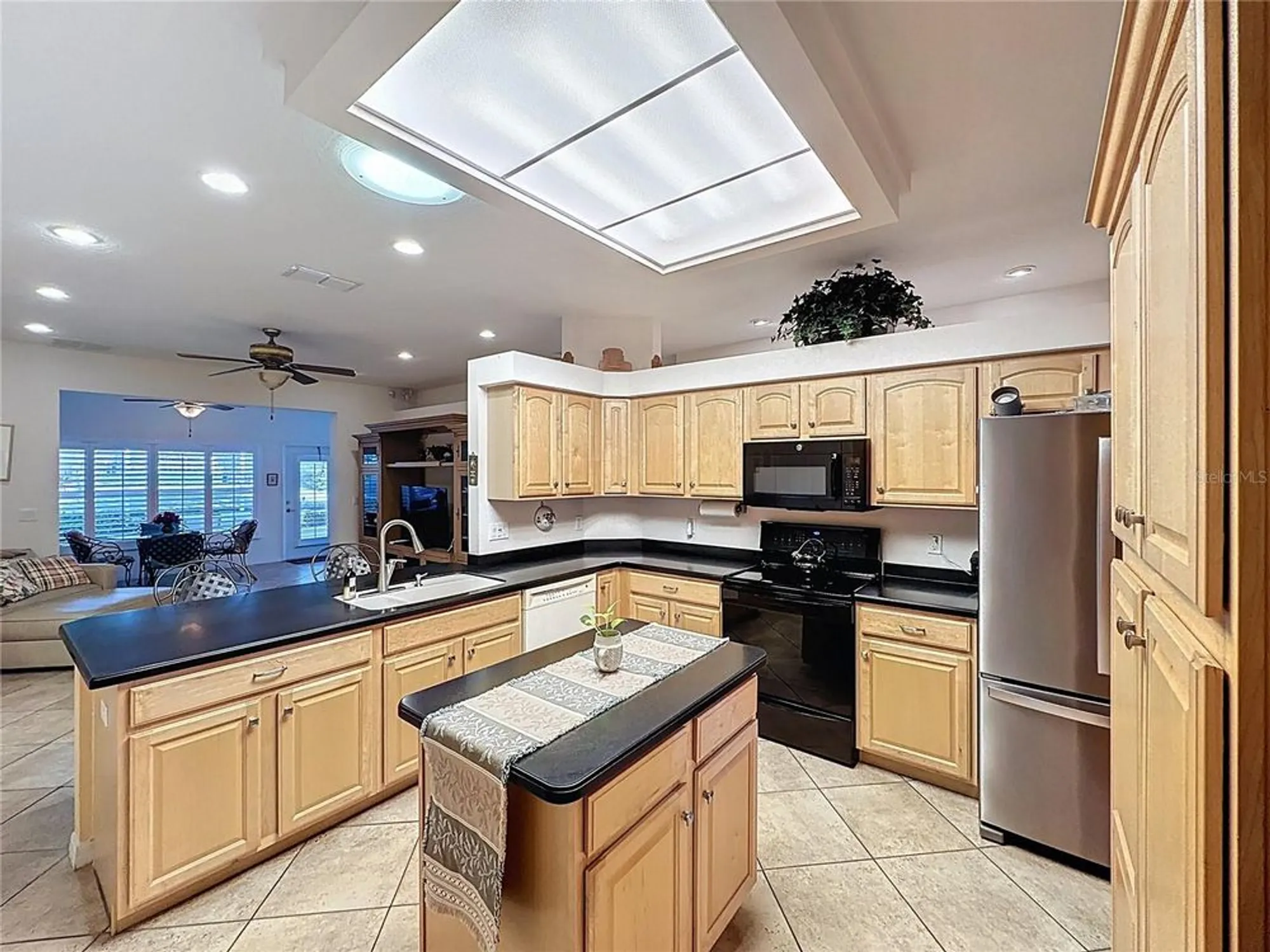 Property Slideshow image 28 of 93 | 1990 farmington ct, Clermont, FL, 34711