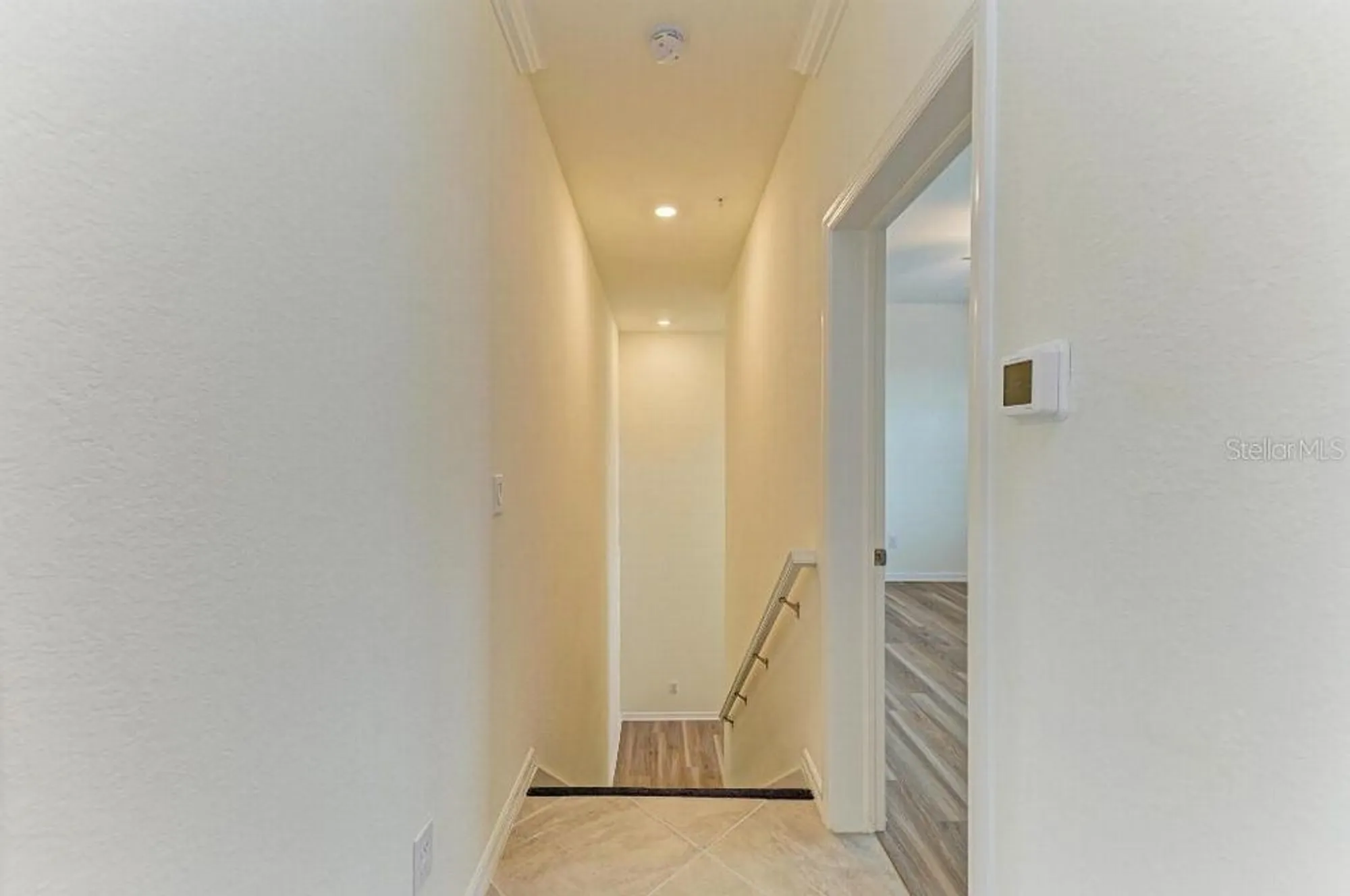 Property Slideshow image 3 of 42 | 10043 crooked creek dr unit 202, Venice, FL, 34293