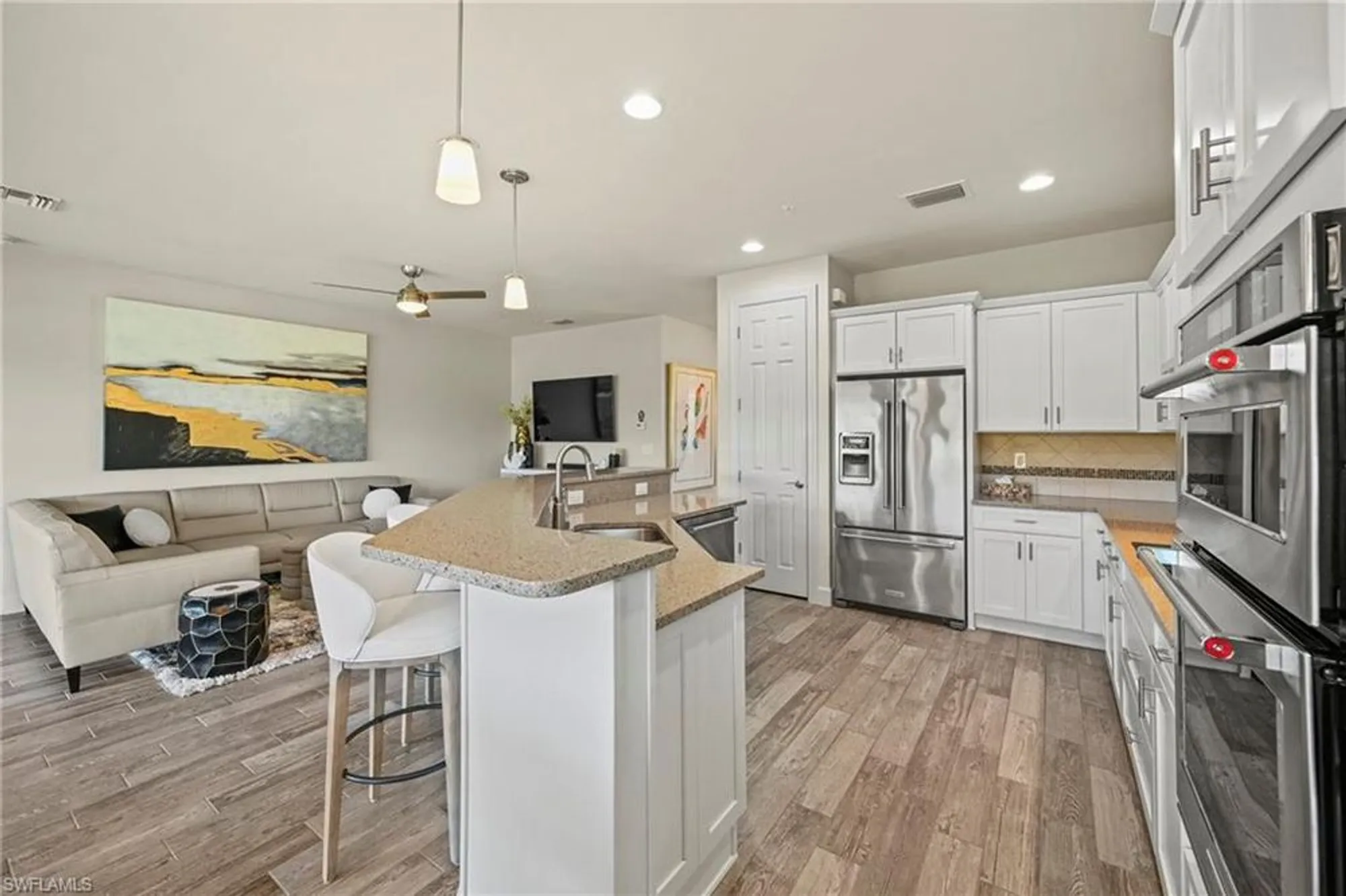 Property Slideshow image 5 of 35 | 10231 glastonbury cir 101, Fort Myers, FL, 33913