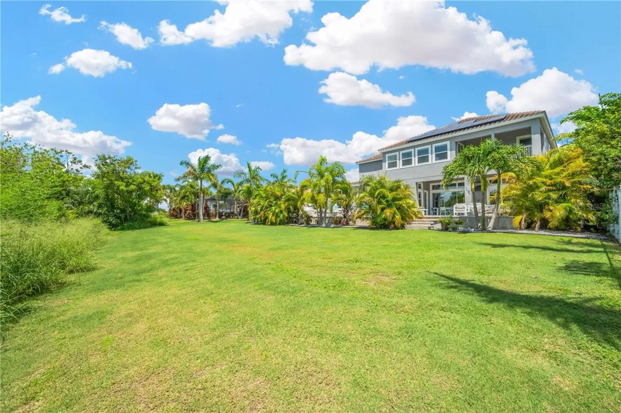 Property Slideshow image 46 of 59 | 832 manns harbor dr, Apollo Beach, FL, 33572