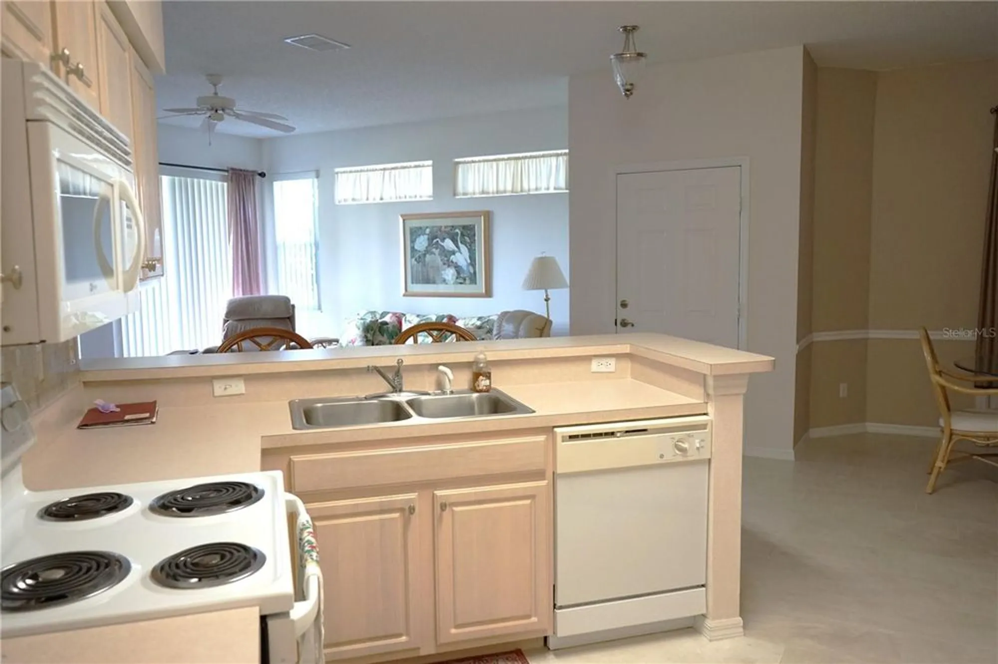 Property Slideshow image 13 of 53 | 2182 acadia greens dr # 66, Sun City Center, FL, 33573
