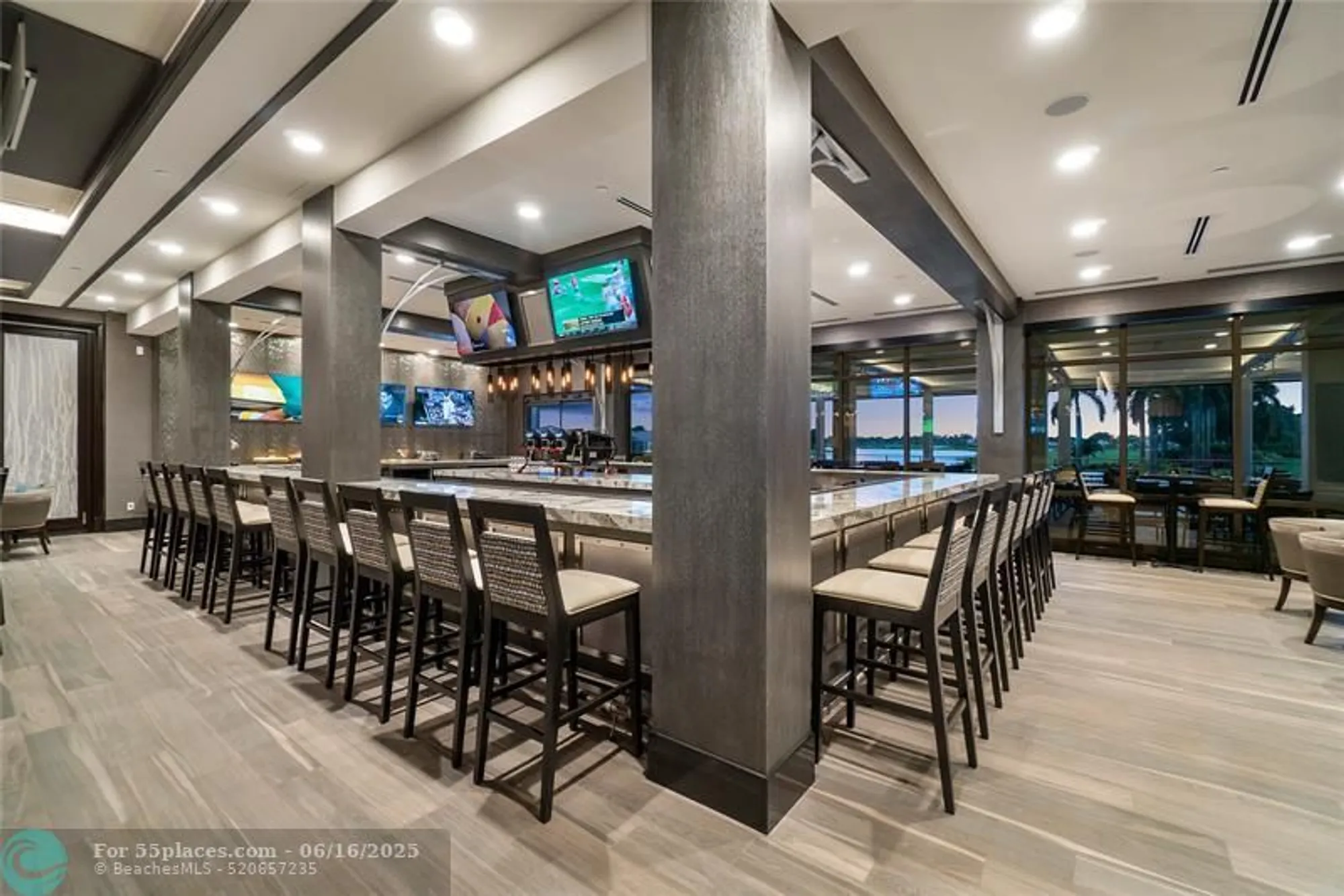 Property Slideshow image 54 of 74 | 8049 aberdeen dr apt 101, Boynton Beach, FL, 33472