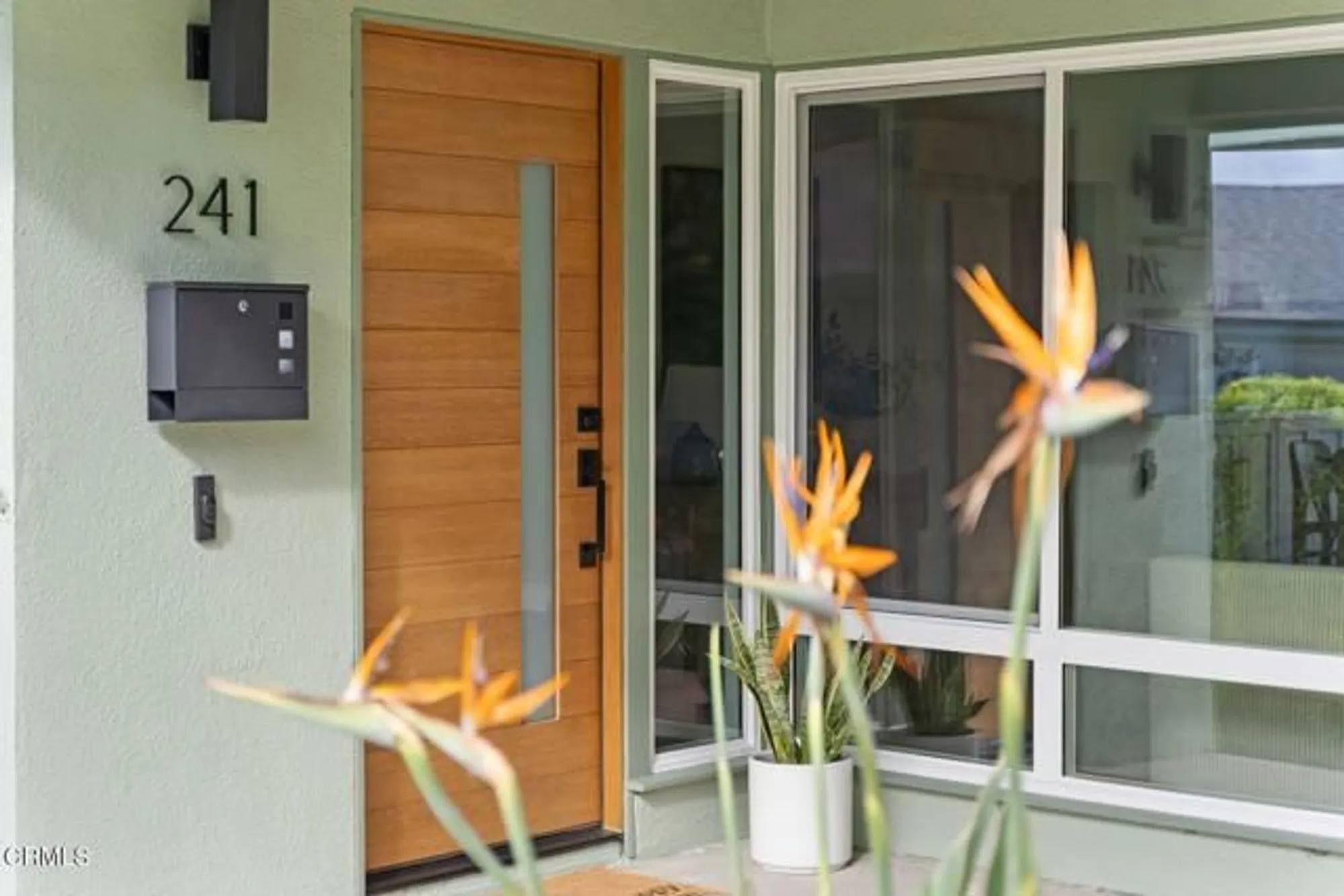 Property Slideshow image 8 of 37 | 241 e fiesta grn, Port Hueneme, CA, 93041