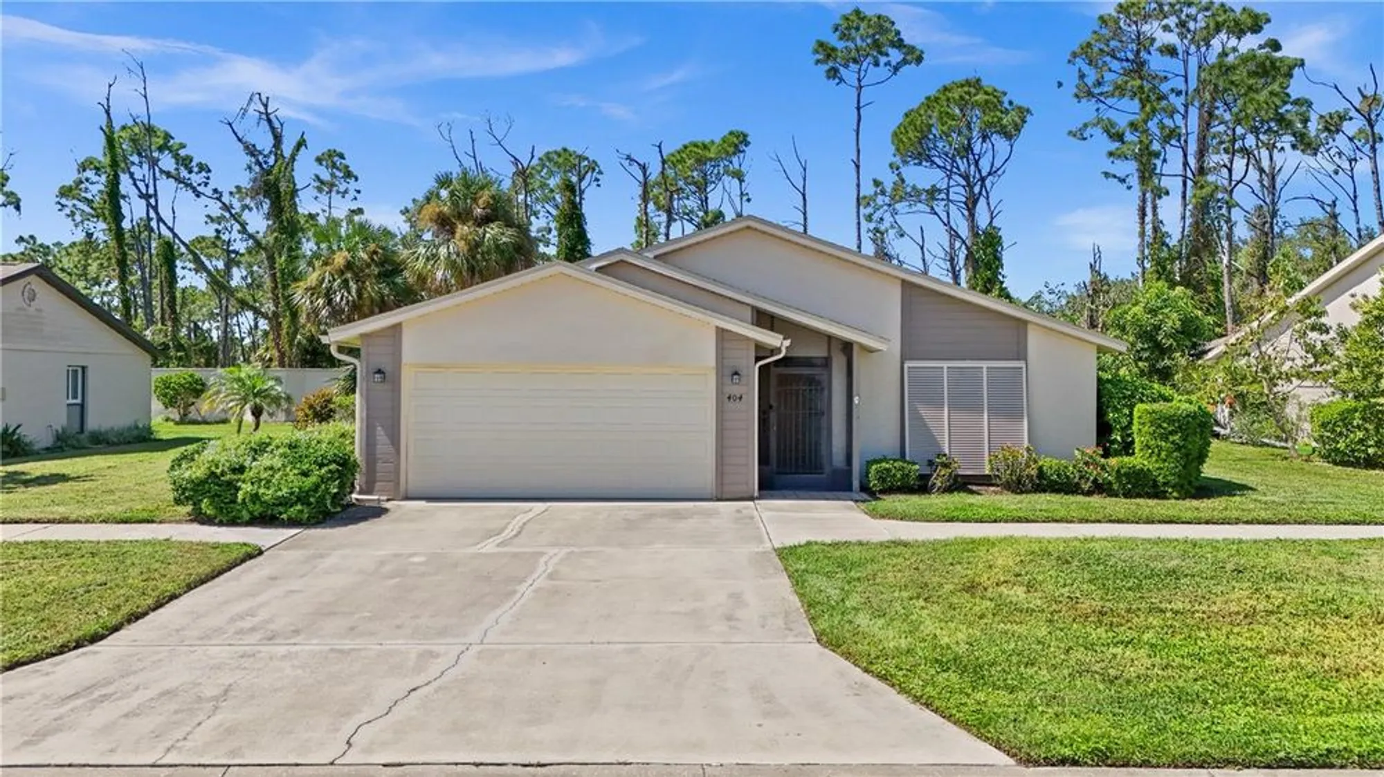 Property Slideshow image 38 of 38 | 404 cypress forest dr, Englewood, FL, 34223