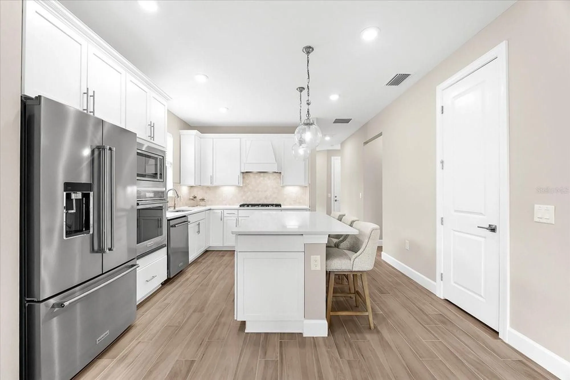 Property Slideshow image 31 of 99 | 6791 alstead cir, Bradenton, FL, 34202