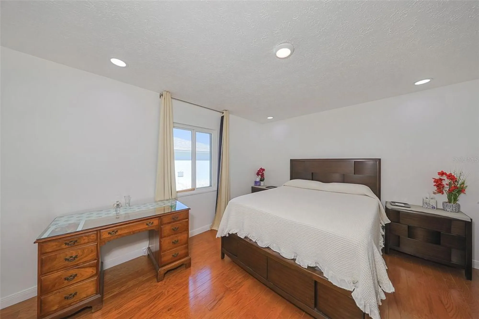 Property Slideshow image 23 of 39 | 627 fort duquesna dr, Sun City Center, FL, 33573