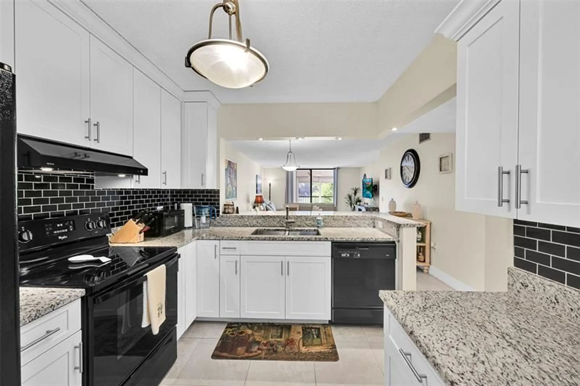 Property Slideshow image 14 of 73 | 3591 environ blvd a305, Lauderhill, FL, 33319