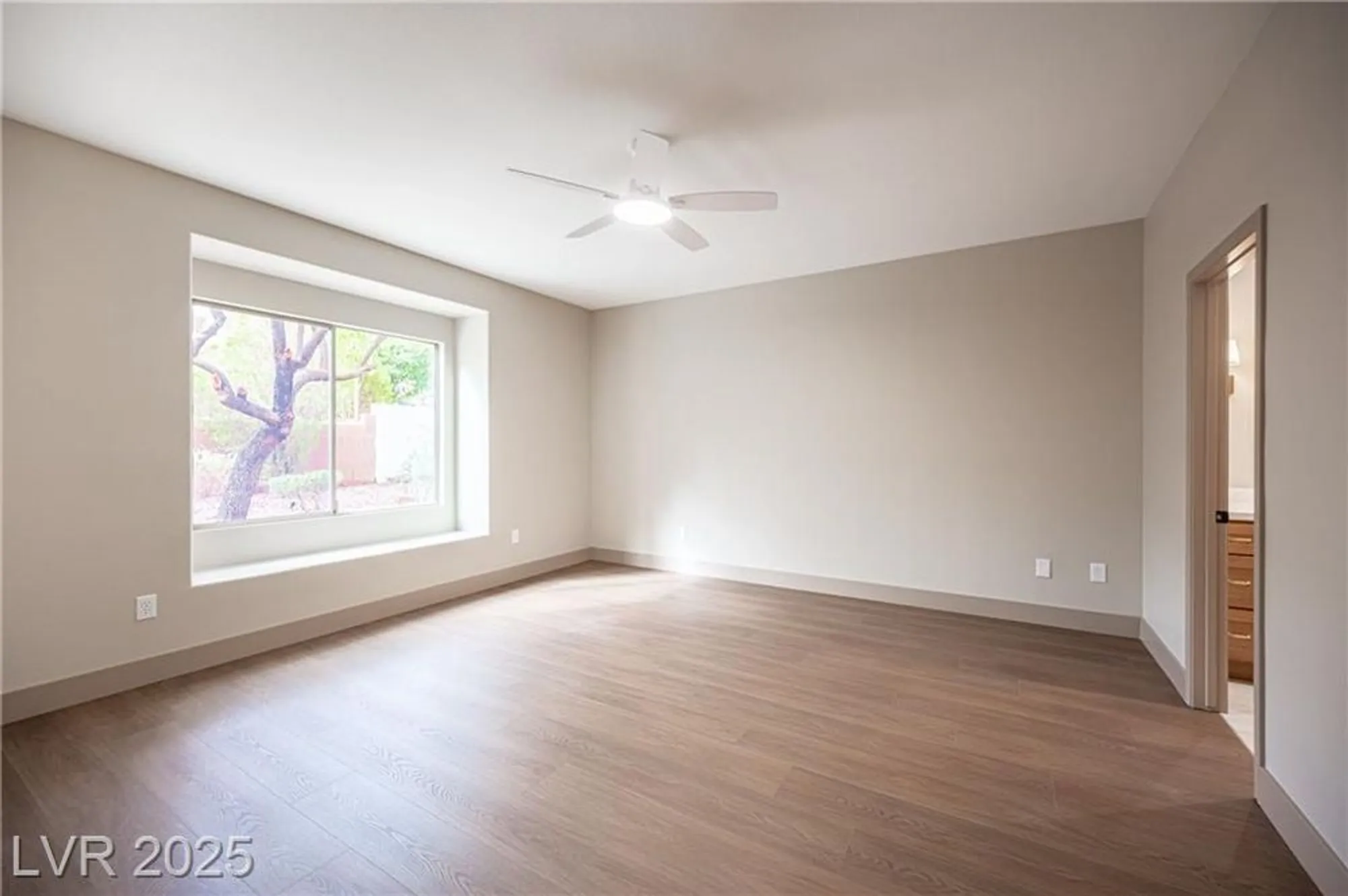 Property Slideshow image 17 of 27 | 1977 high mesa dr, Henderson, NV, 89012