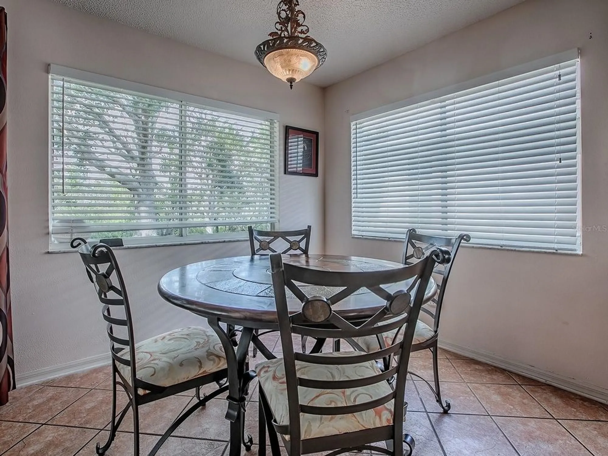 Property Slideshow image 8 of 40 | 432 ranchwood dr, Leesburg, FL, 34748