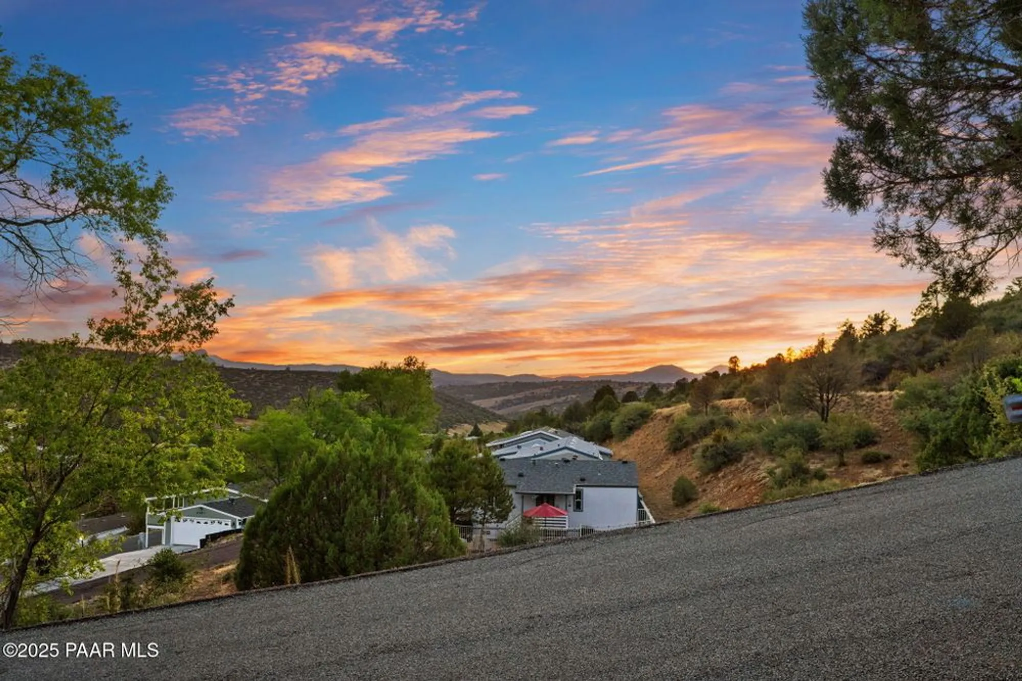 Property Slideshow image 16 of 35 | 2499 hilltop rd, Prescott, AZ, 86301