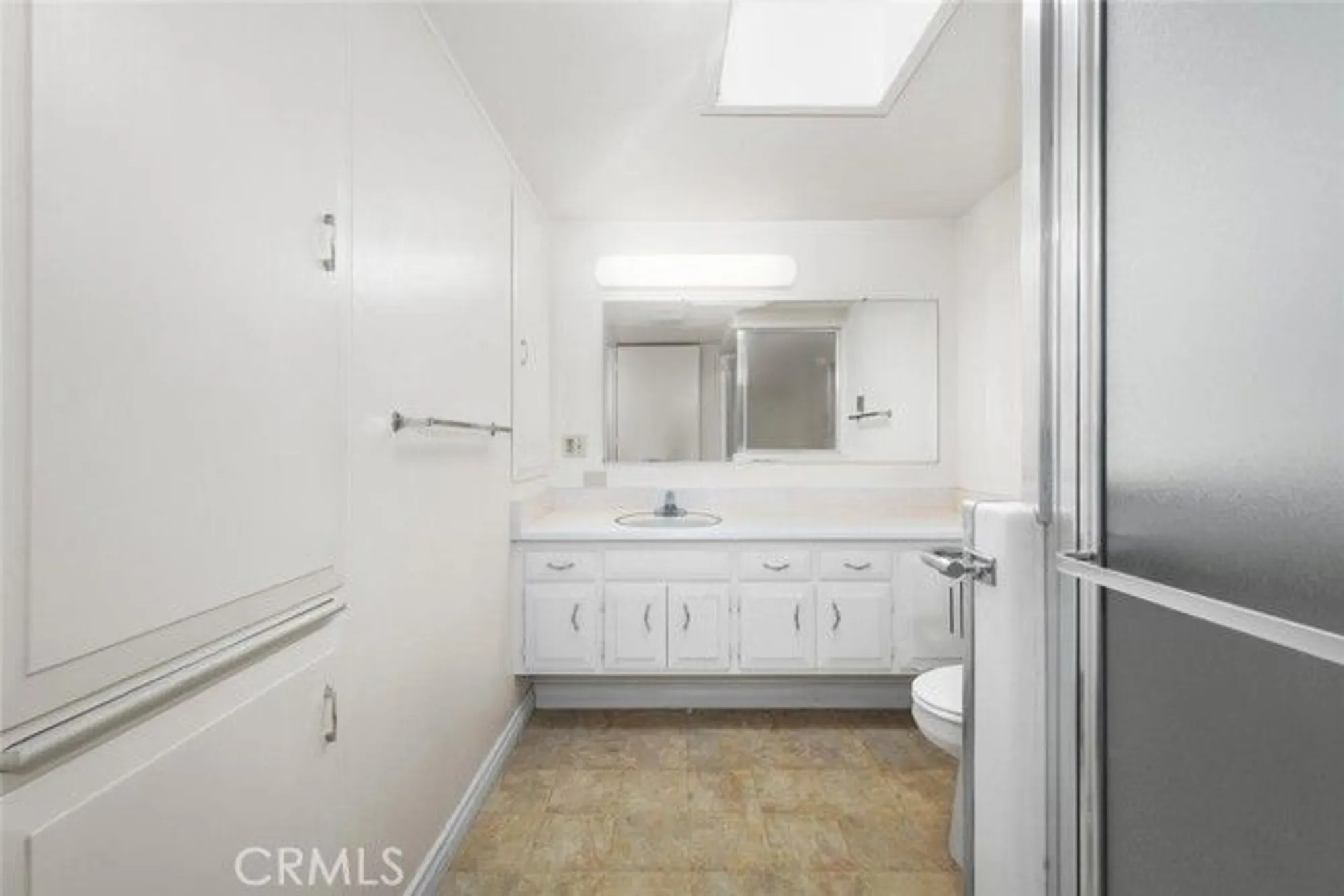 Property Slideshow image 21 of 27 | 13361 el dorado dr apt 201f, Seal Beach, CA, 90740