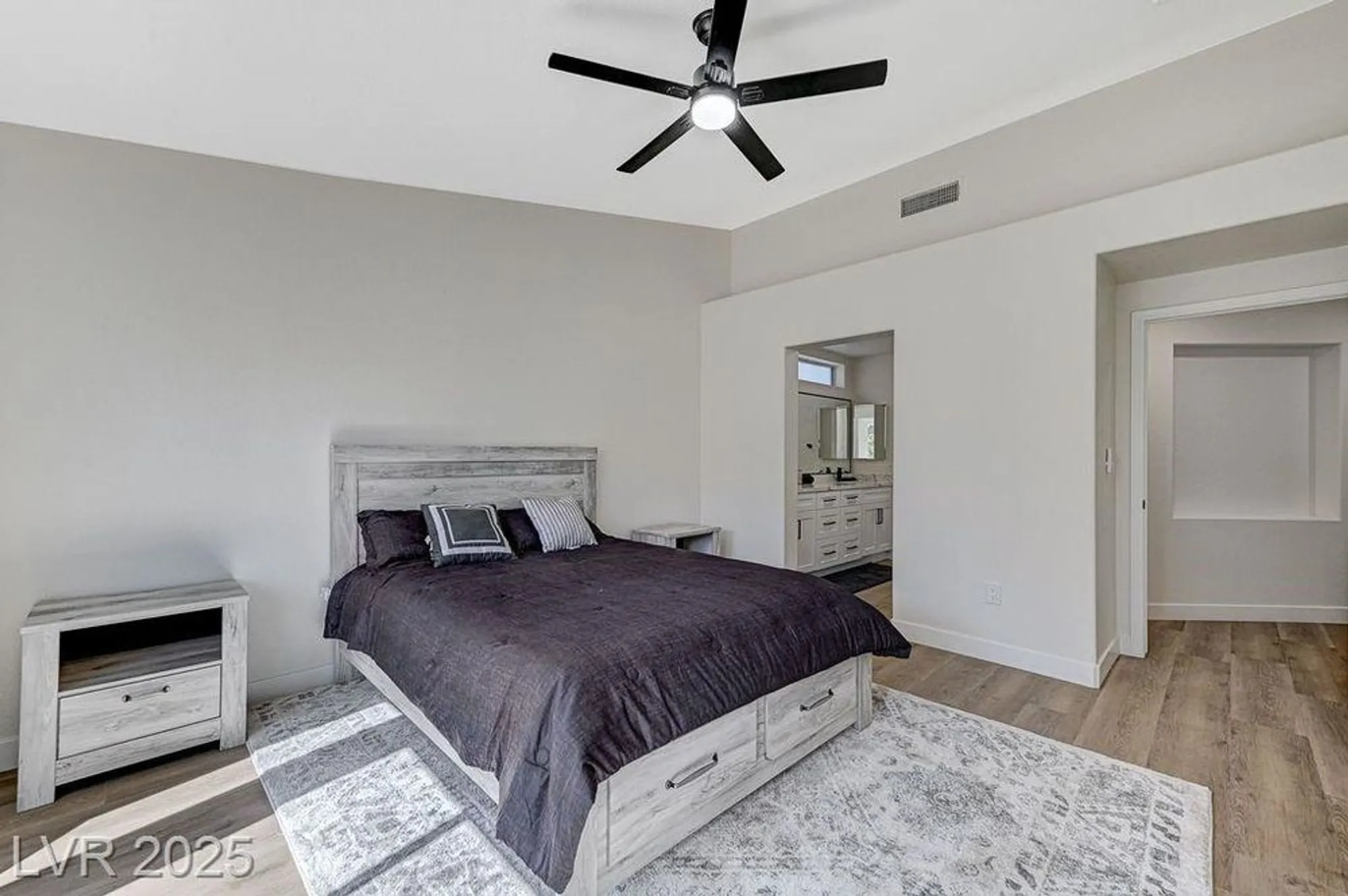 Property Slideshow image 14 of 40 | 10309 marymont pl, Las Vegas, NV, 89134