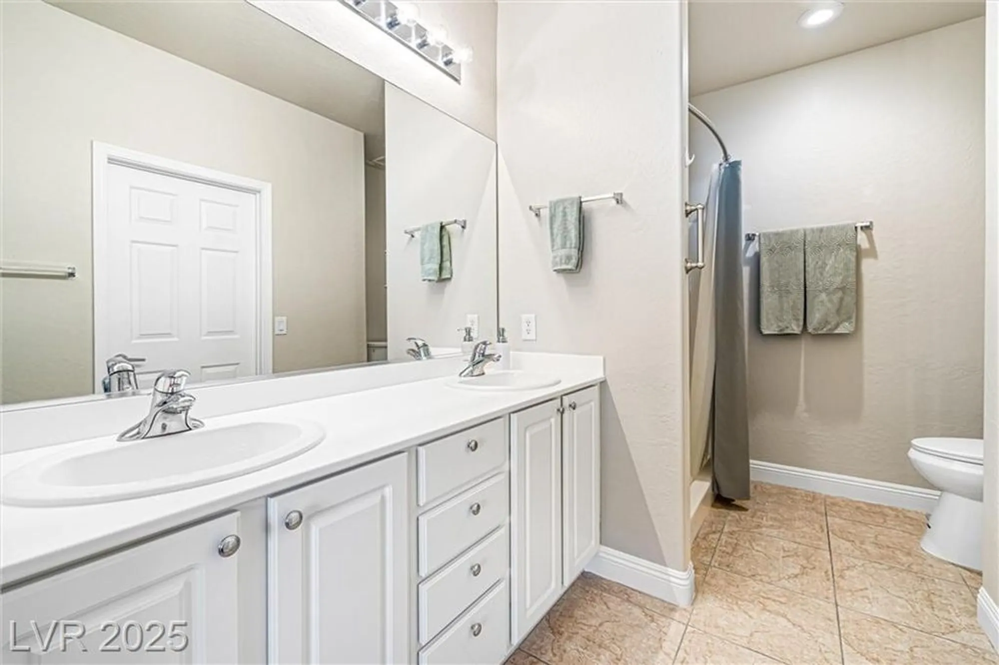 Property Slideshow image 20 of 40 | 7905 grey teal st, North Las Vegas, NV, 89084