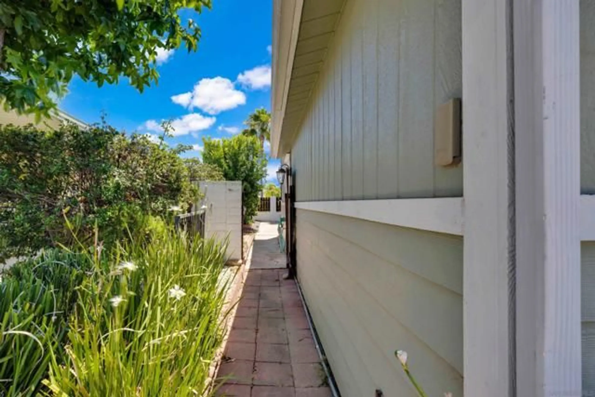 Property Slideshow image 33 of 45 | 38020 calle confite, Murrieta, CA, 92563