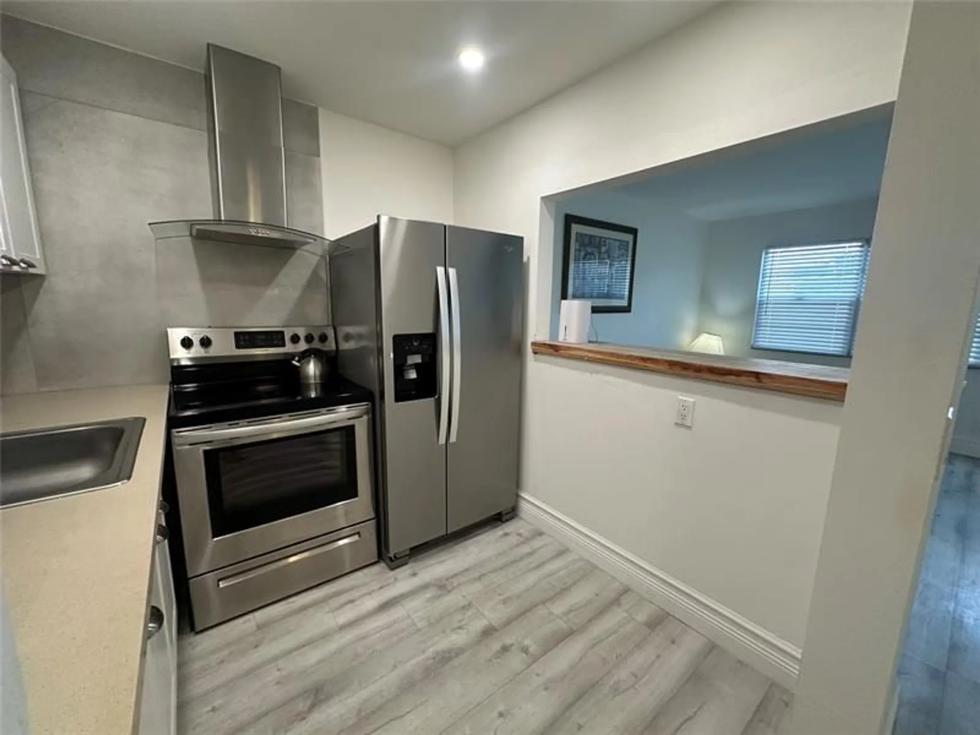 Property Slideshow image 6 of 48 | 510 tilford x # 510, Deerfield Beach, FL, 33442