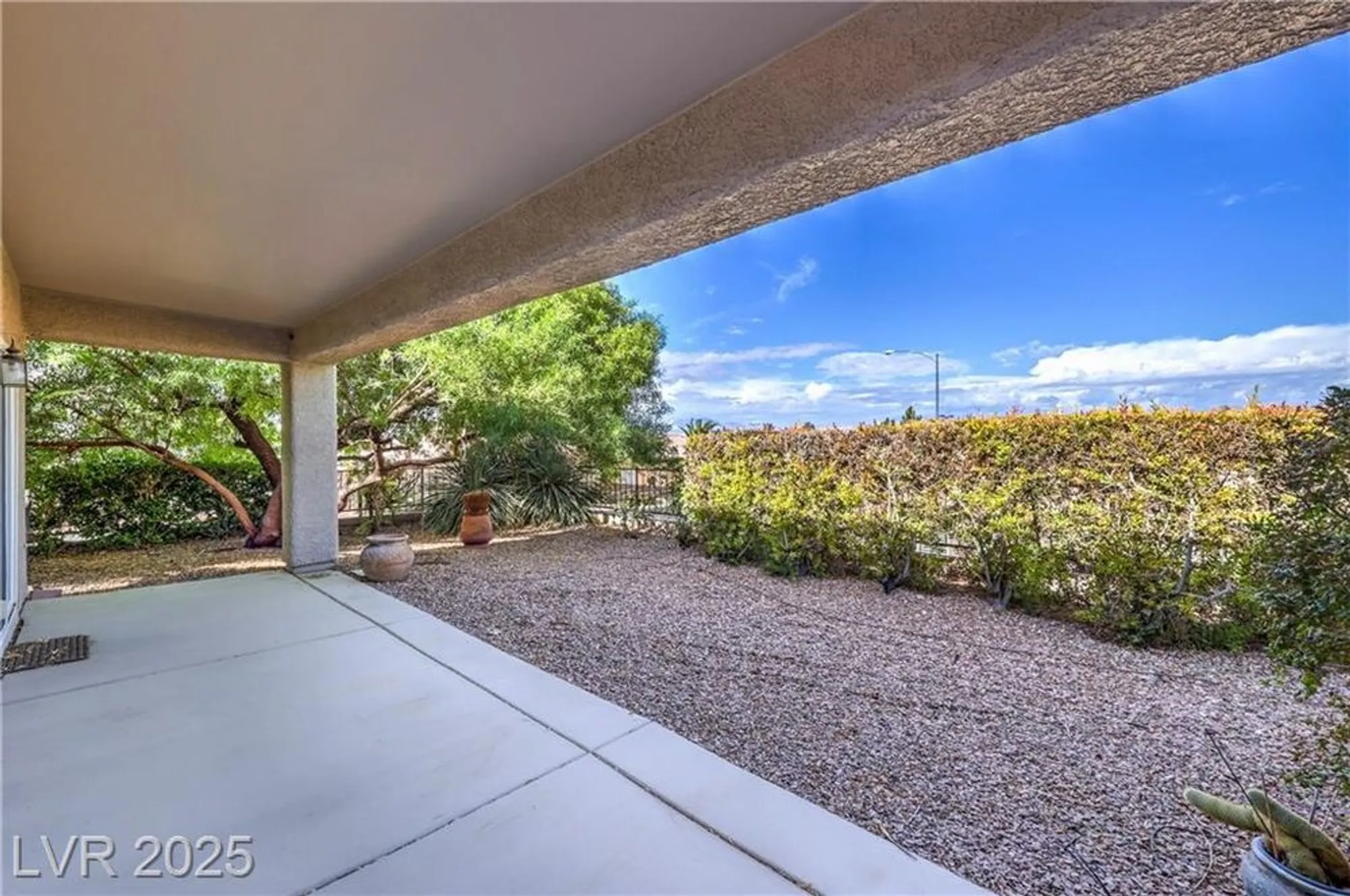 Property Slideshow image 39 of 52 | 2175 waterton rivers dr, Henderson, NV, 89044