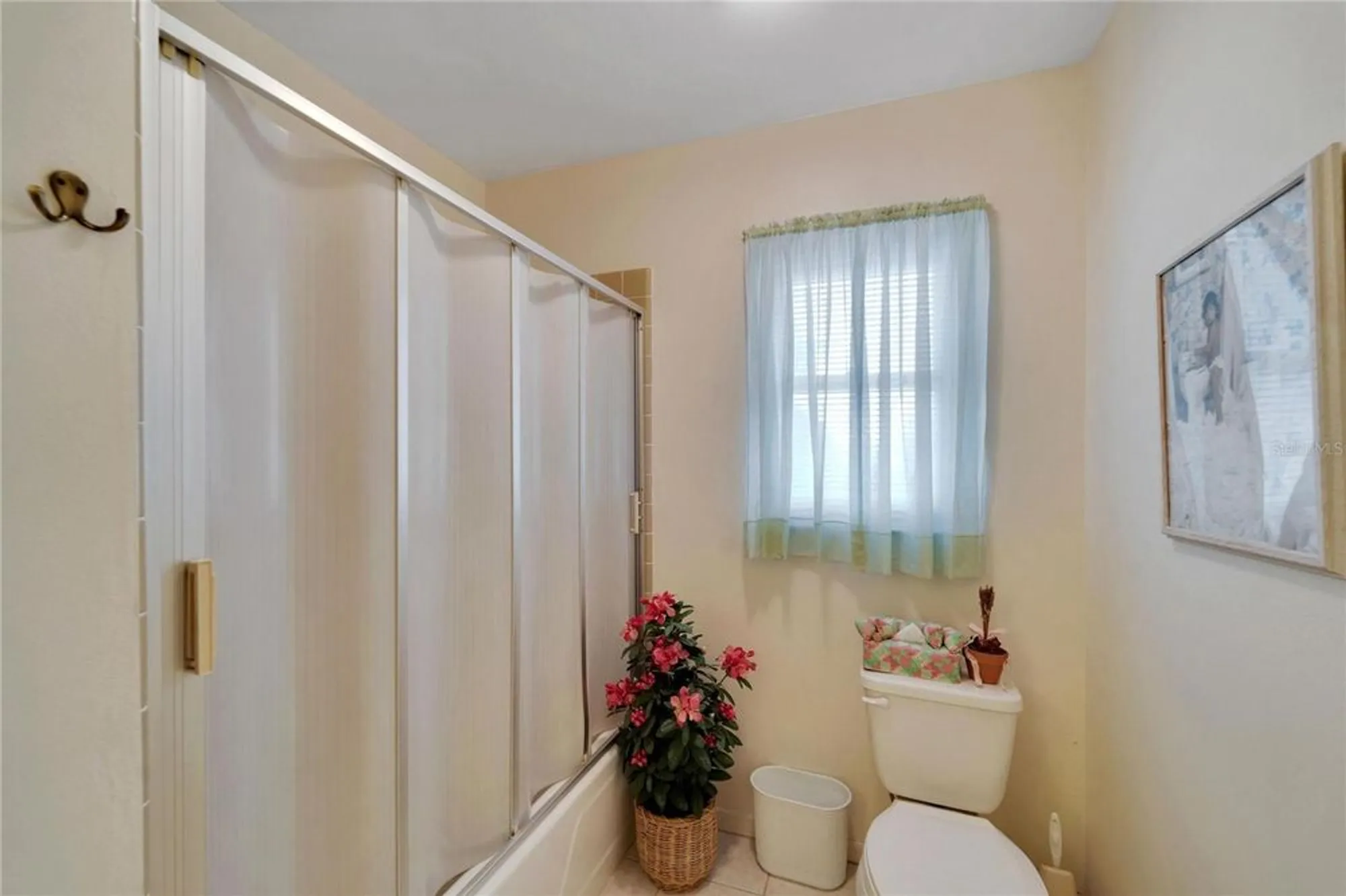 Property Slideshow image 32 of 42 | 612 allegheny dr, Sun City Center, FL, 33573