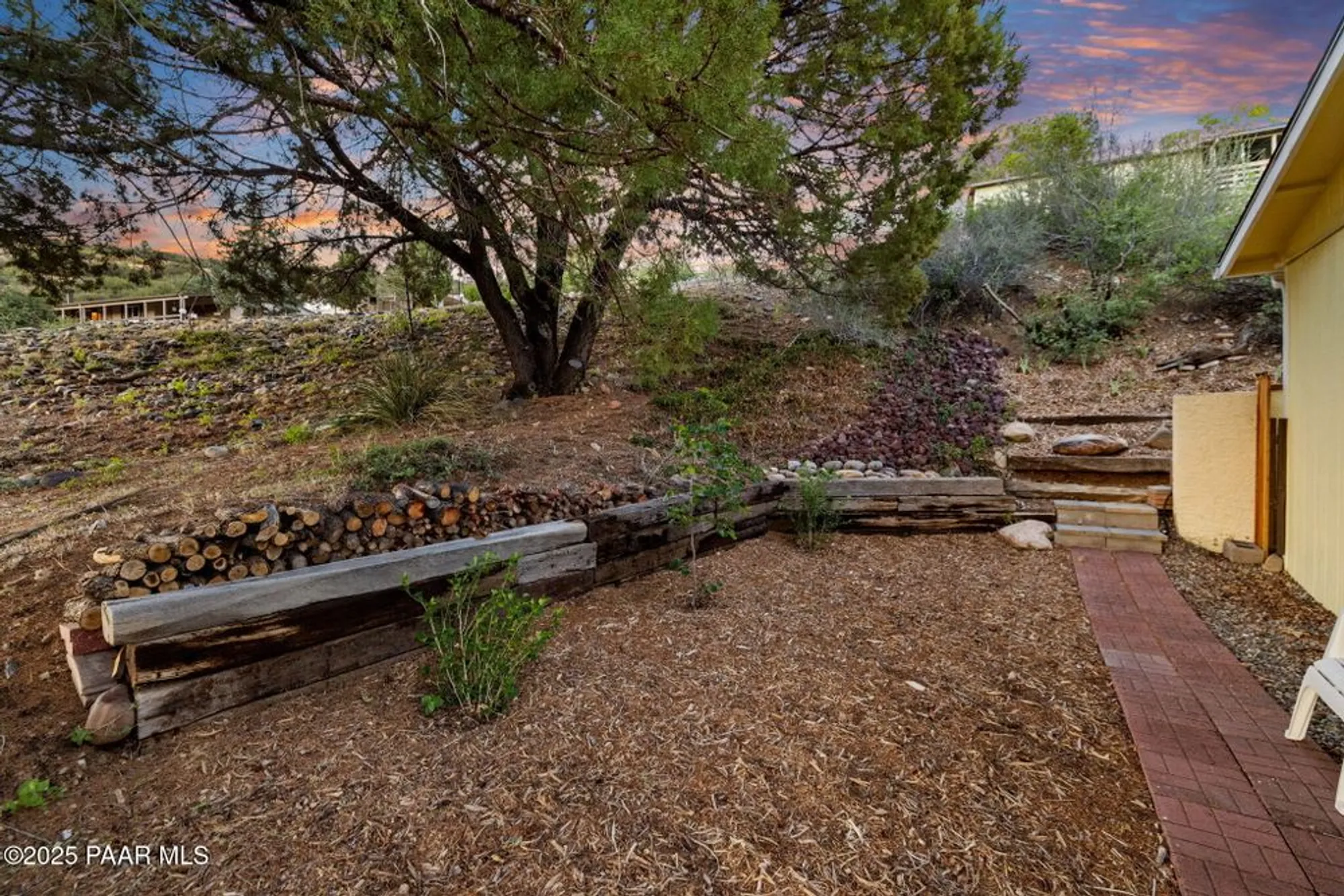 Property Slideshow image 34 of 35 | 2499 hilltop rd, Prescott, AZ, 86301