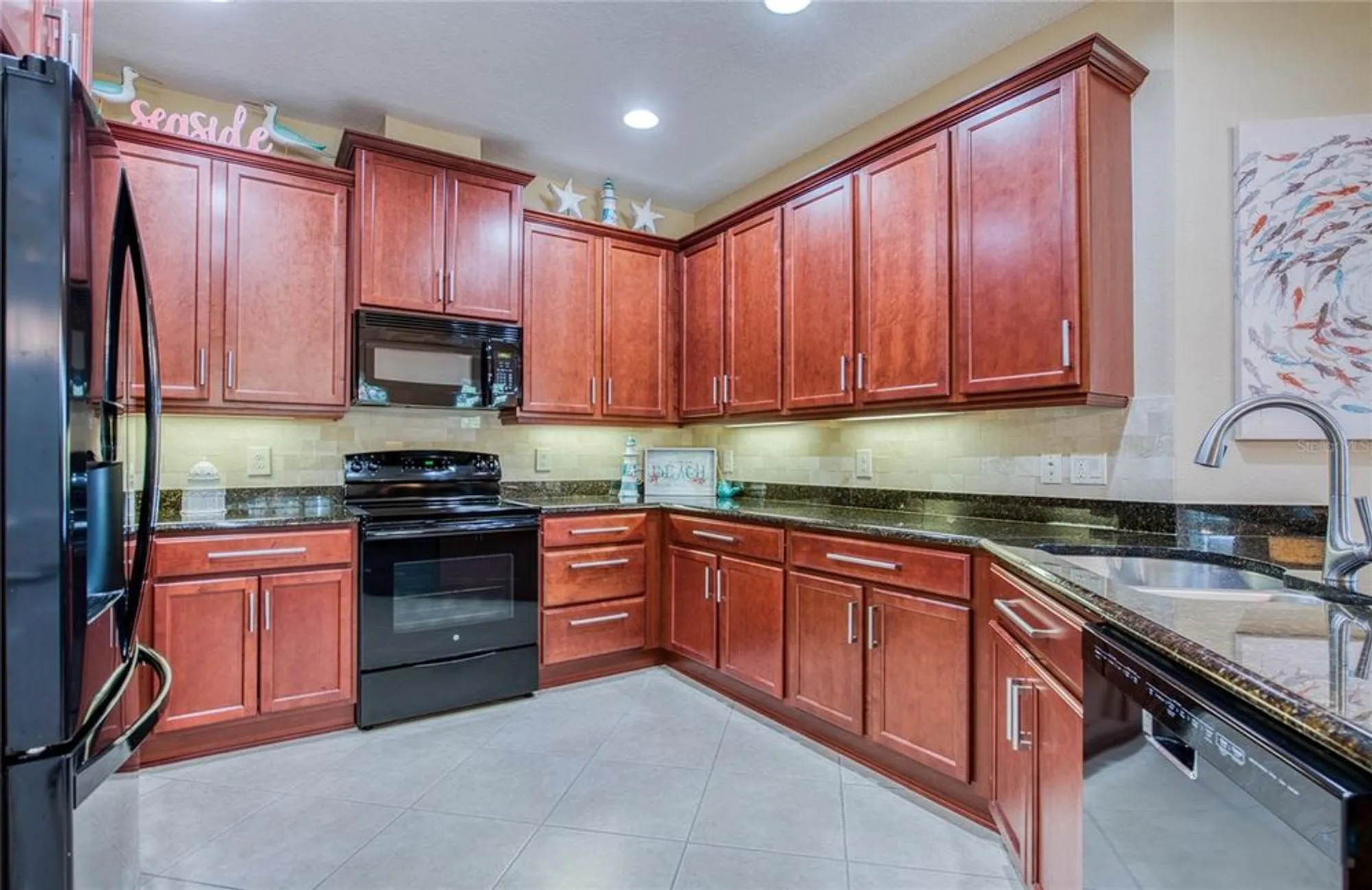Property Slideshow image 10 of 40 | 2227 nottingham greens dr, Sun City Center, FL, 33573