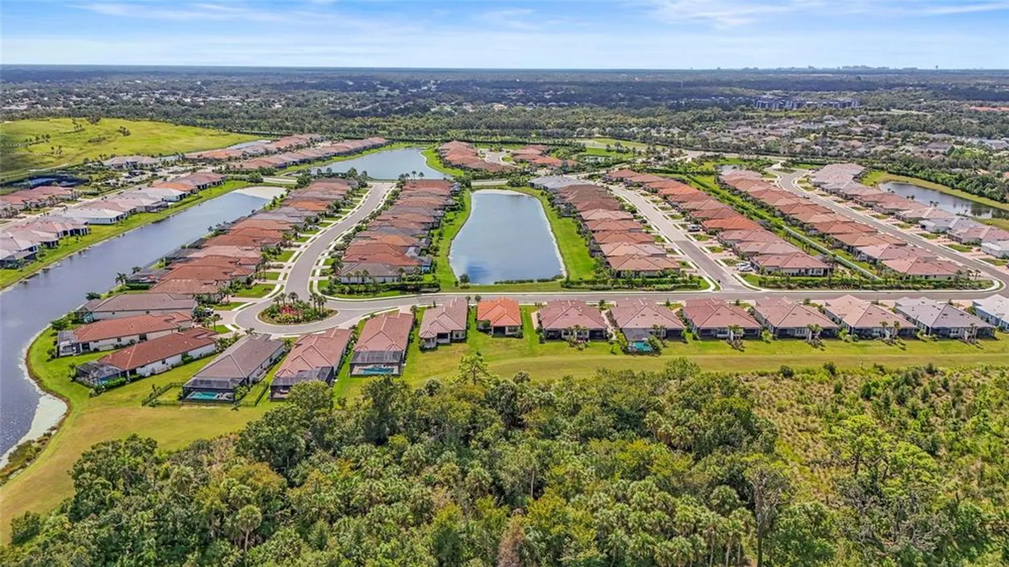 Property Slideshow image 55 of 86 | 6195 mesa gln, Bradenton, FL, 34203