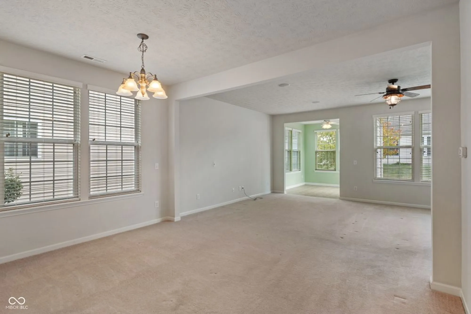 Property Slideshow image 13 of 36 | 16001 marsala dr, Fishers, IN, 46037