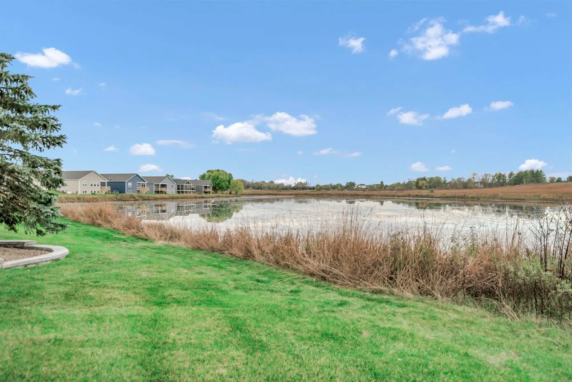 Property Slideshow image 10 of 71 | 2660 harnish dr, Algonquin, IL, 60102