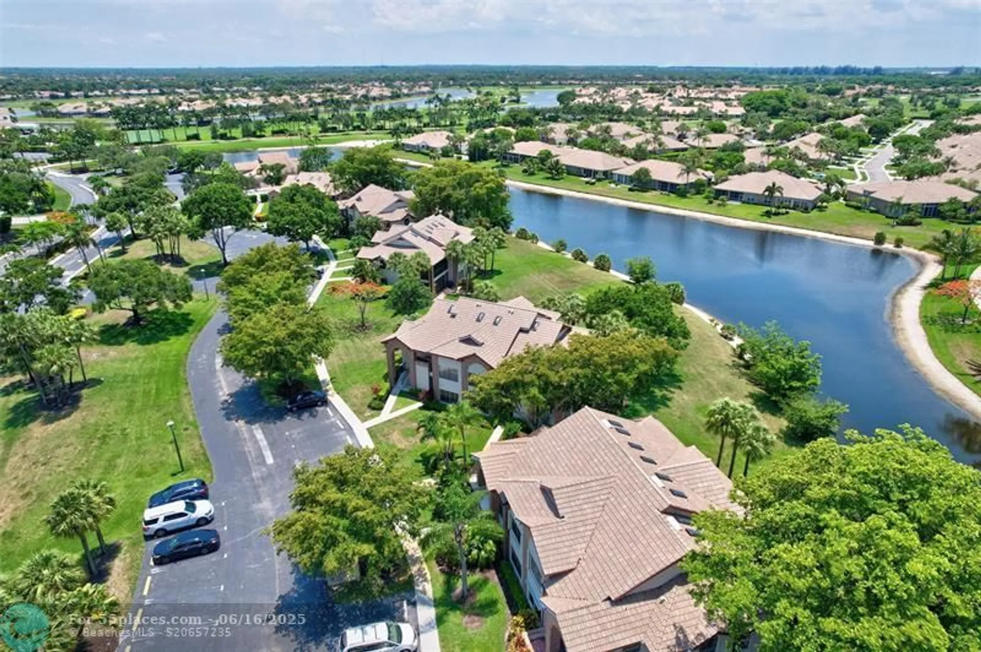 Property Slideshow image 41 of 74 | 8049 aberdeen dr apt 101, Boynton Beach, FL, 33472