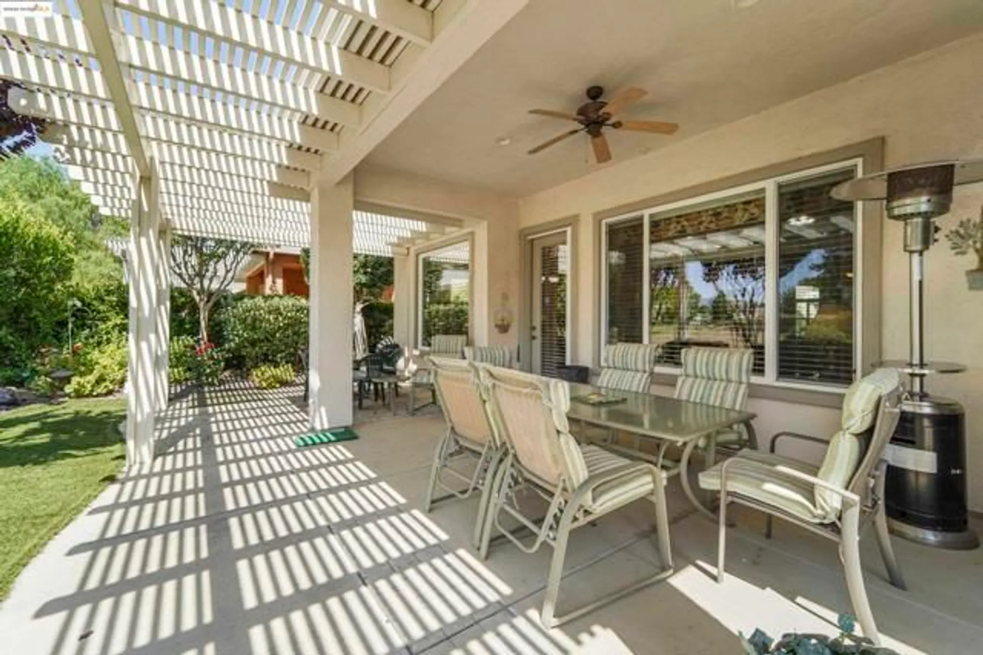 Property Slideshow image 45 of 60 | 910 suntan ln, Brentwood, CA, 94513