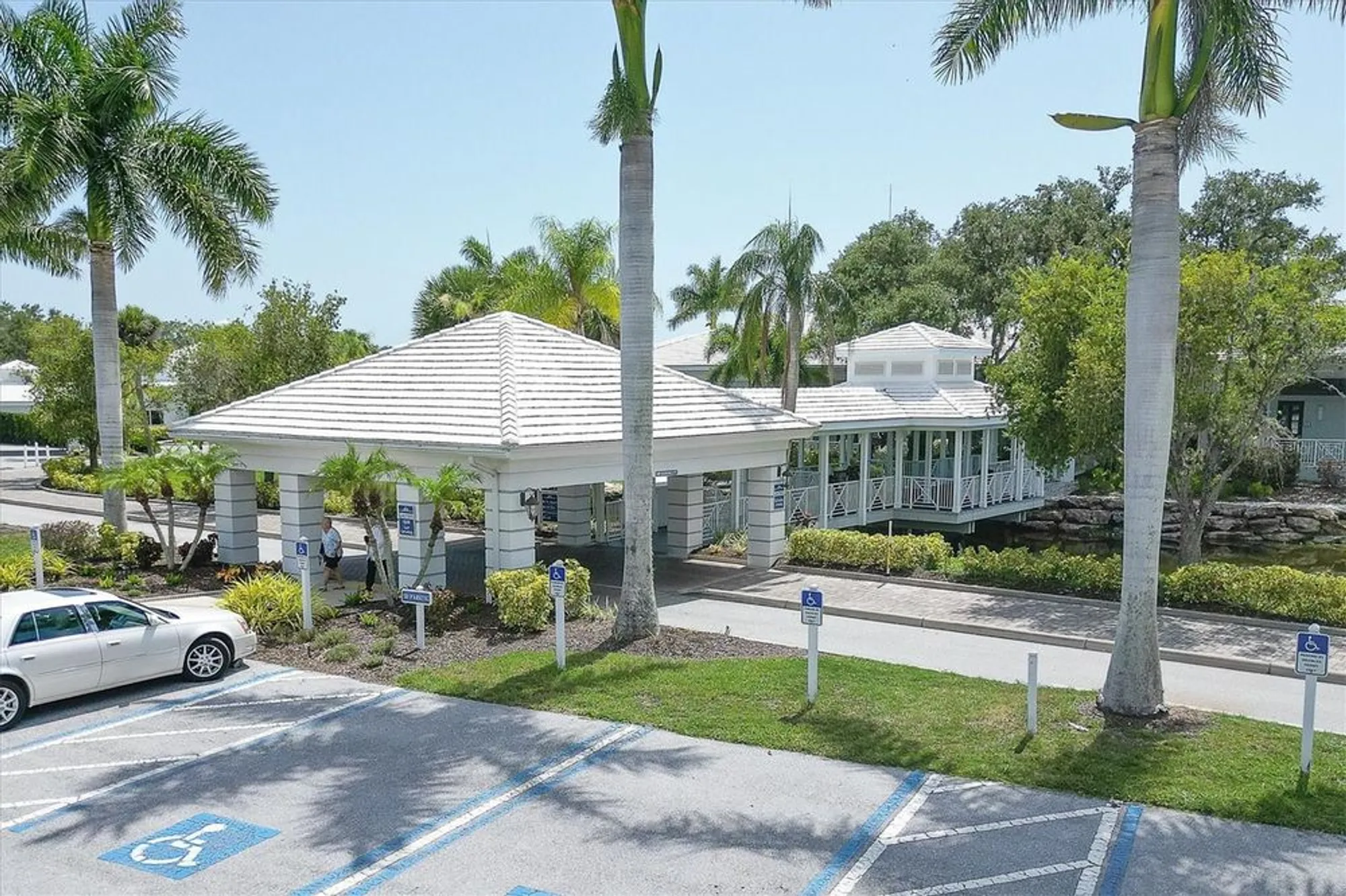 Property Slideshow image 41 of 50 | 1630 monarch dr # 1630, Venice, FL, 34293