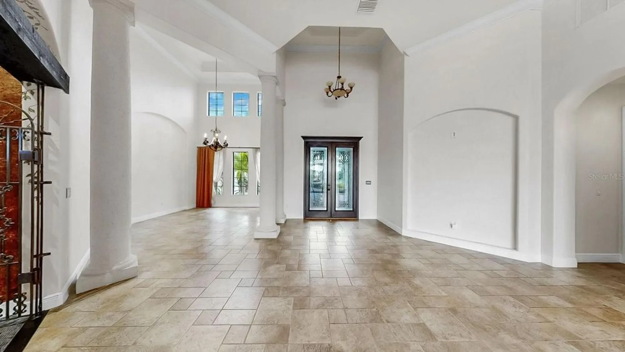 Property Slideshow image 7 of 82 | 5417 tybee island dr, Apollo Beach, FL, 33572
