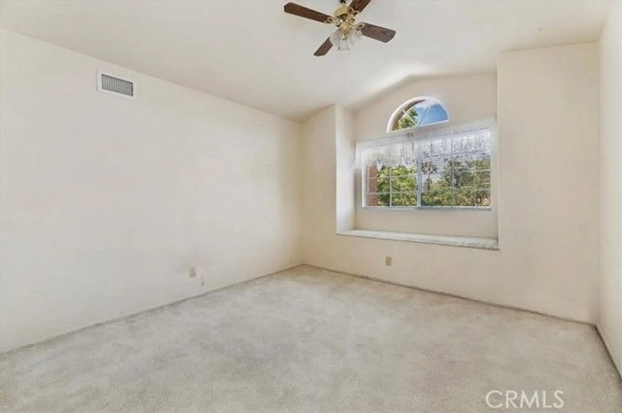 Property Slideshow image 29 of 52 | 40432 via siena, Murrieta, CA, 92562