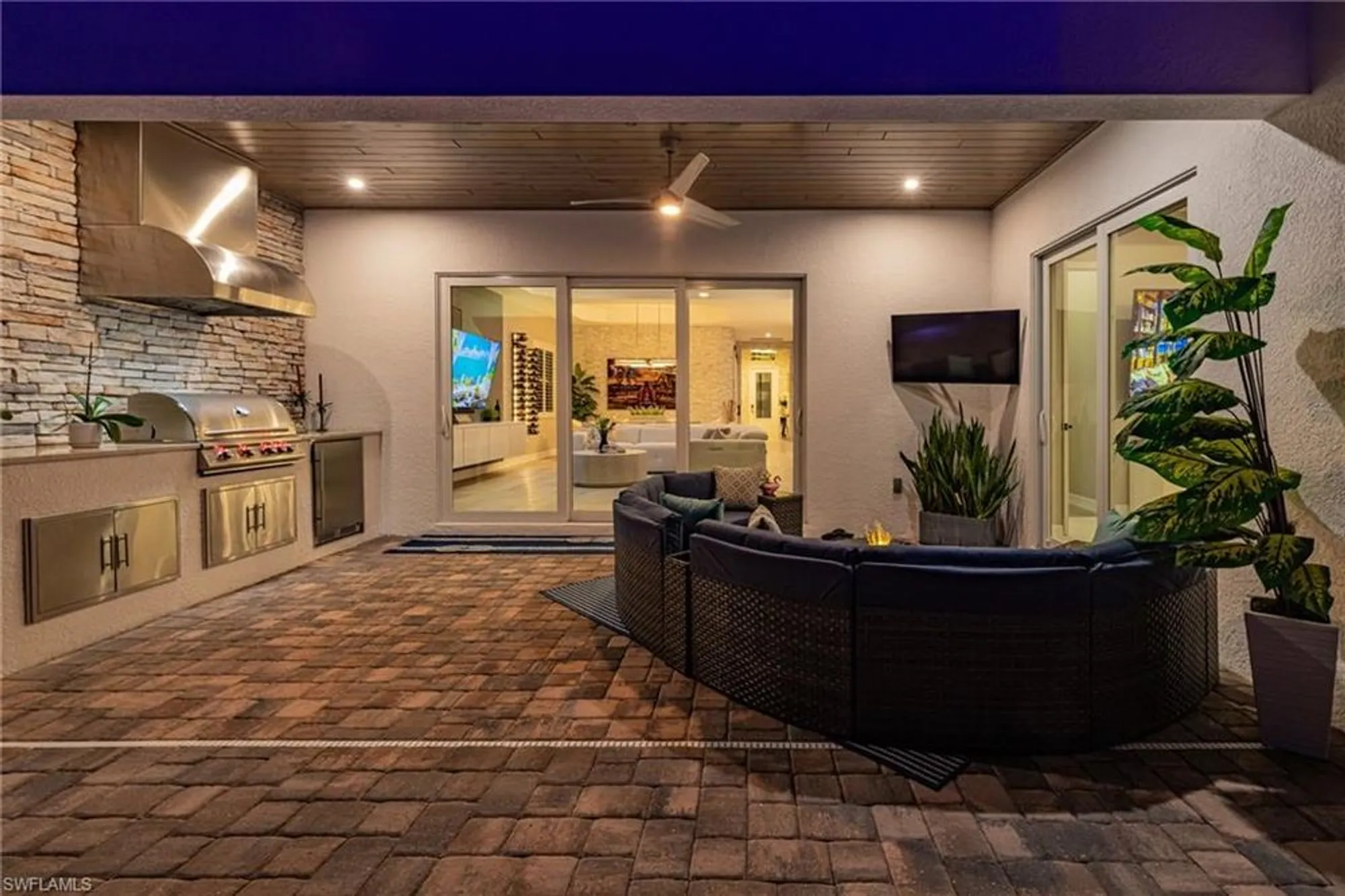 Property Slideshow image 33 of 40 | 13543 blue bay cir, Fort Myers, FL, 33913