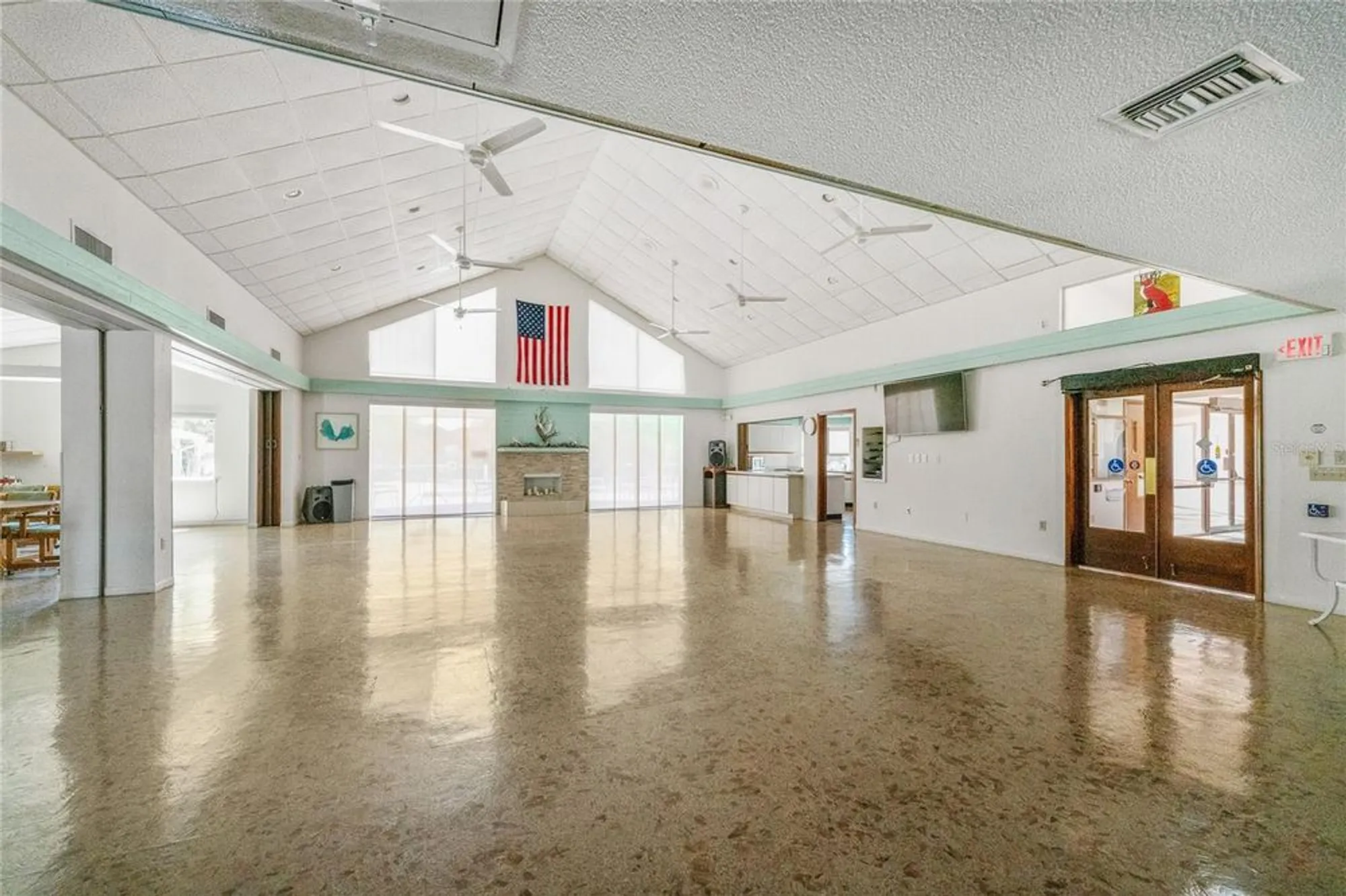 Property Slideshow image 39 of 47 | 607 deerwood ave # 607, Englewood, FL, 34223