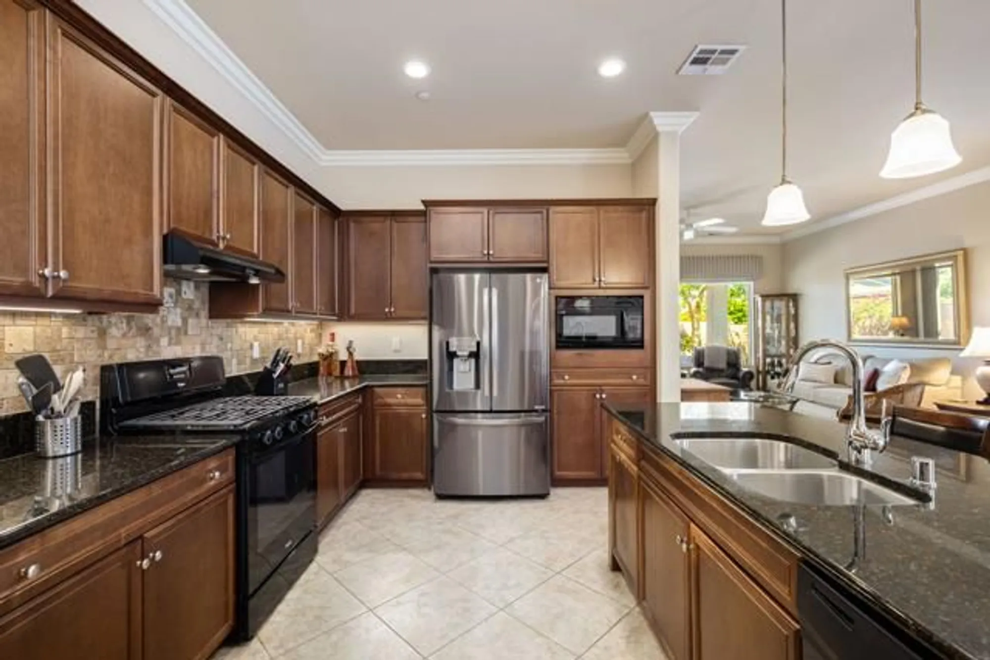 Property Slideshow image 14 of 61 | 39007 camino orquesta, Indio, CA, 92203